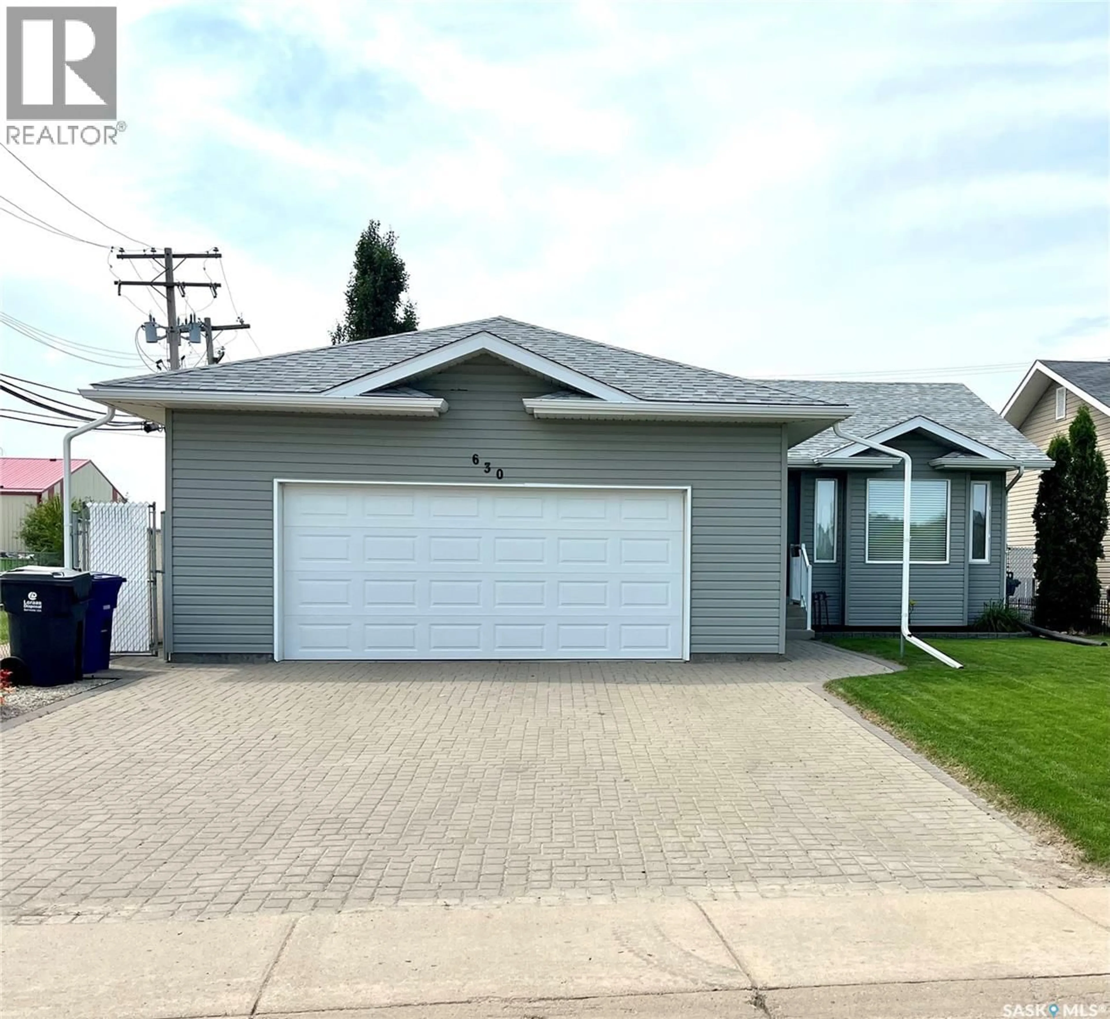 Unknown for 630 1ST AVENUE, Martensville Saskatchewan S0K2T2
