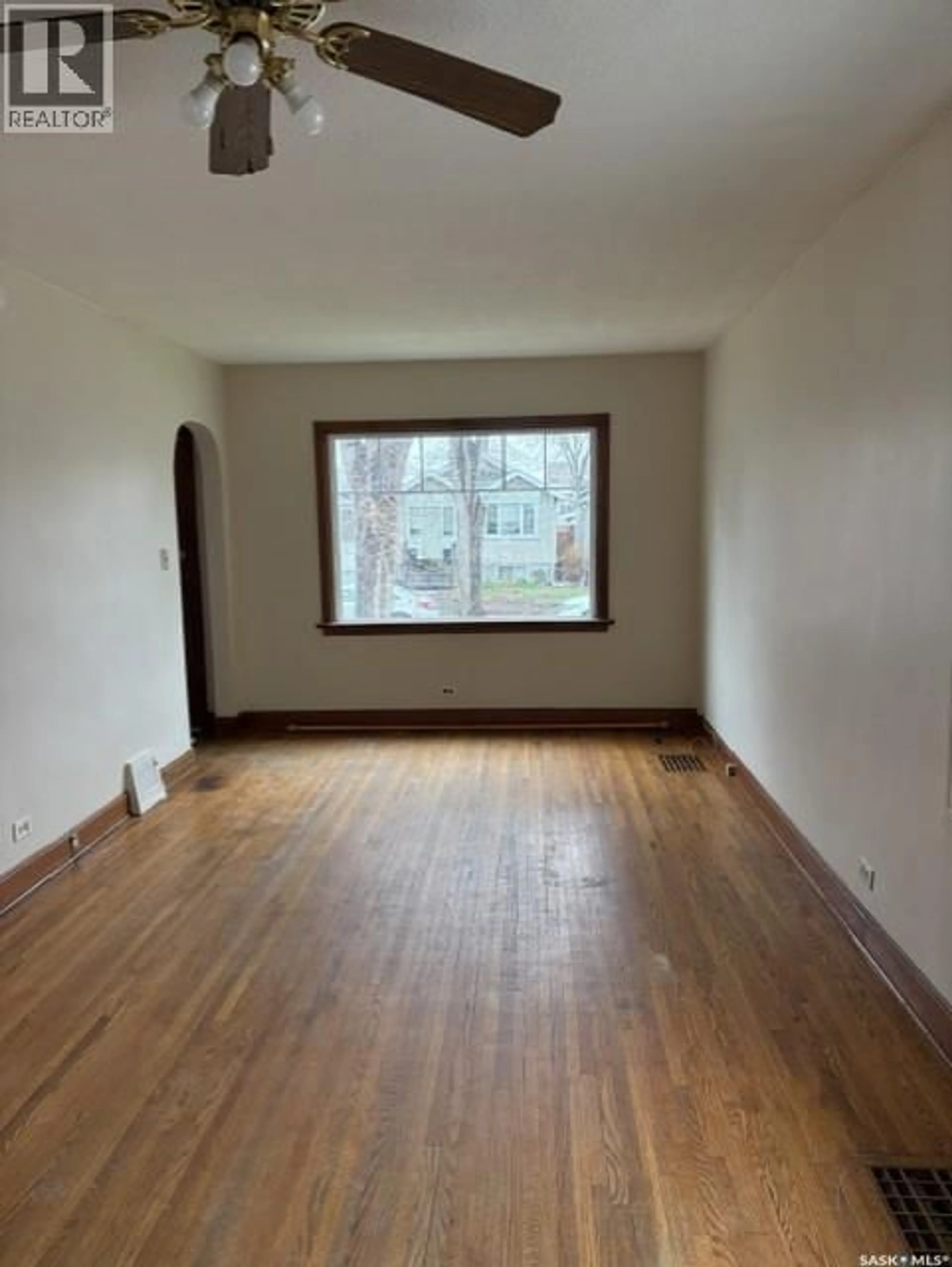A pic of a room for 2230 WINNIPEG STREET, Regina Saskatchewan S4P1H1