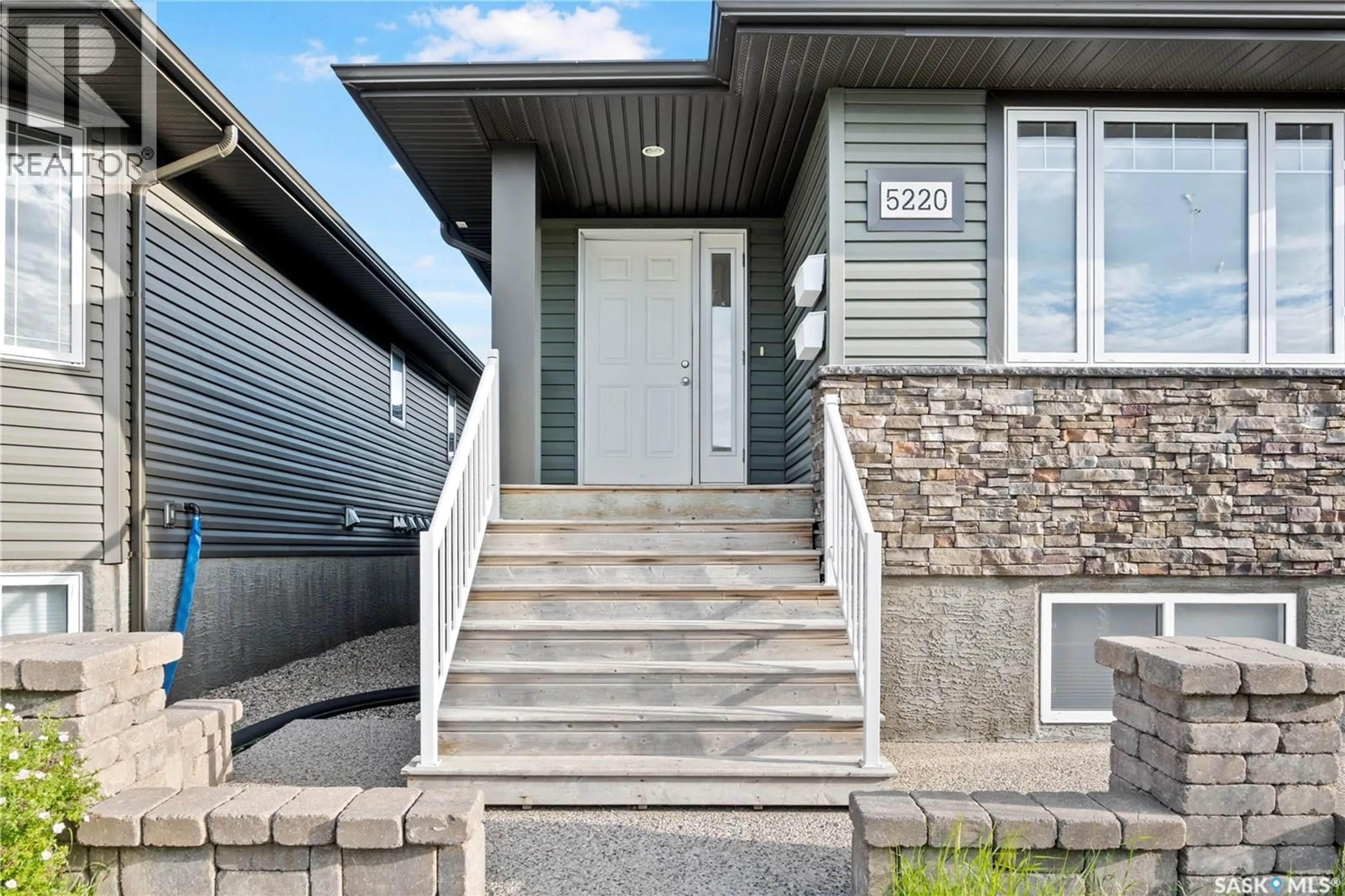 Home with vinyl exterior material, street for 5220 AERIAL CRESCENT, Regina Saskatchewan S4W0C8