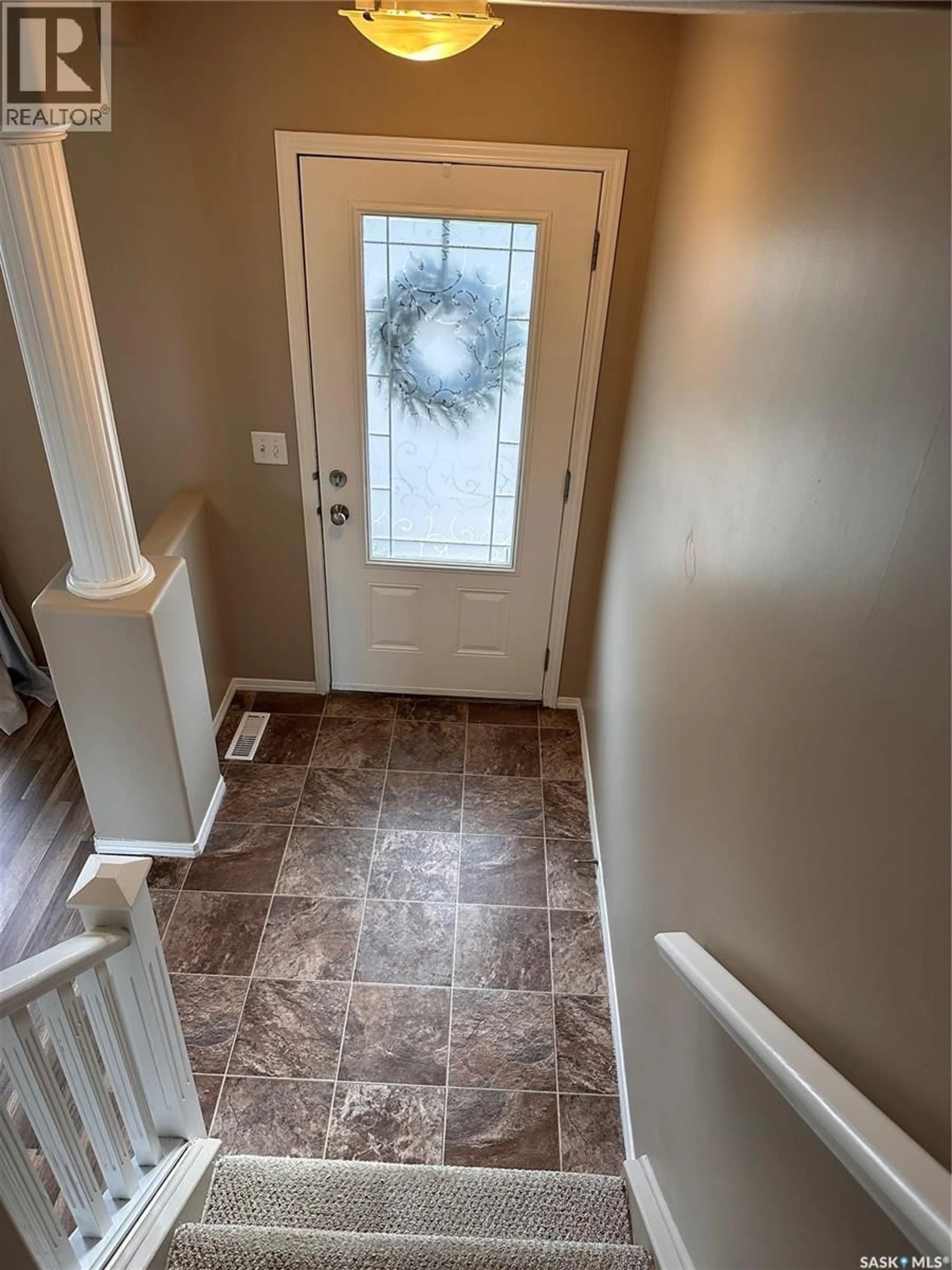 Indoor entryway for 119 350 MACCORMACK ROAD, Martensville Saskatchewan S0K0A2
