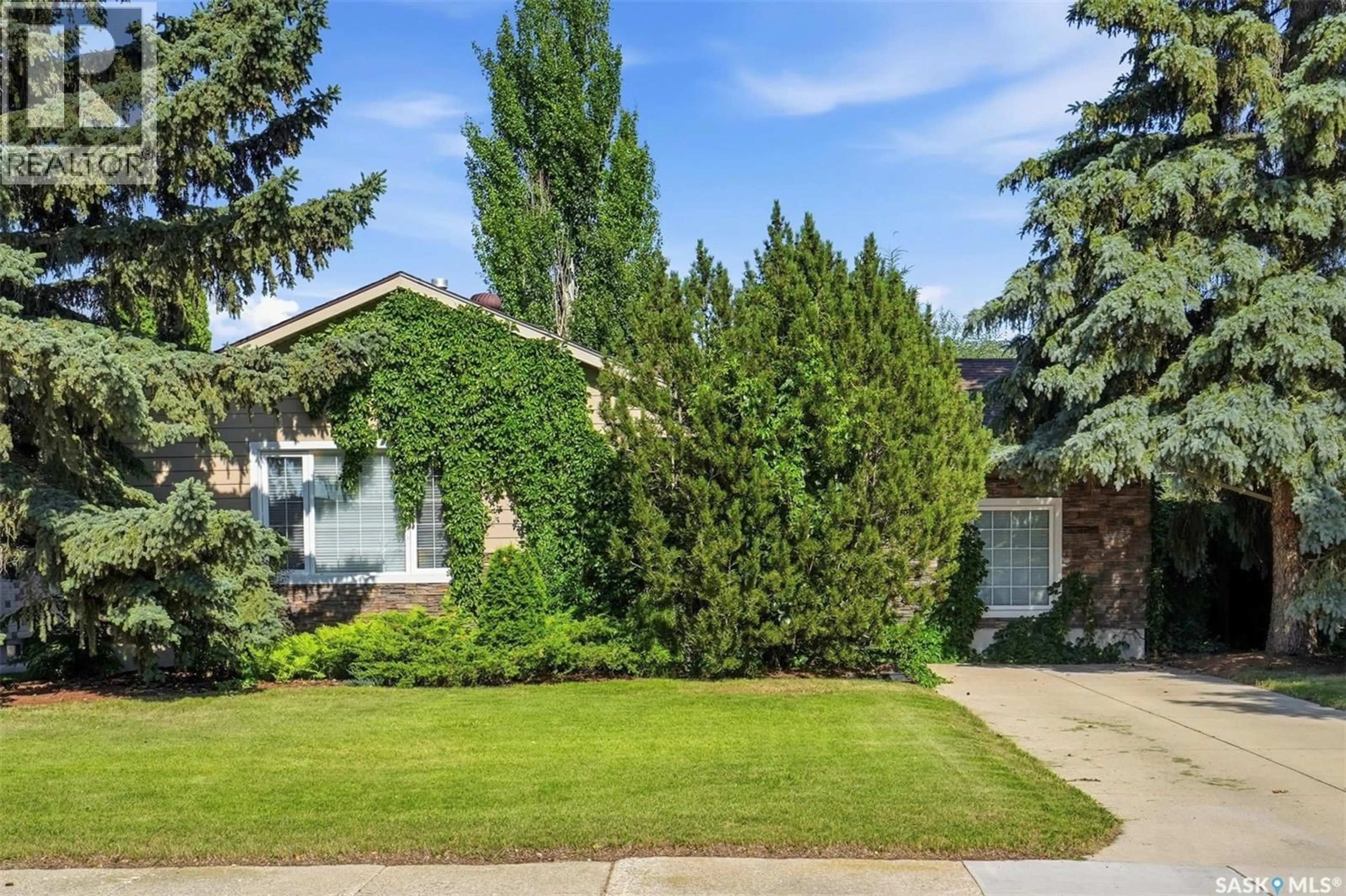 Unknown for 1921 SOMMERFELD AVENUE, Saskatoon Saskatchewan S7J2E2