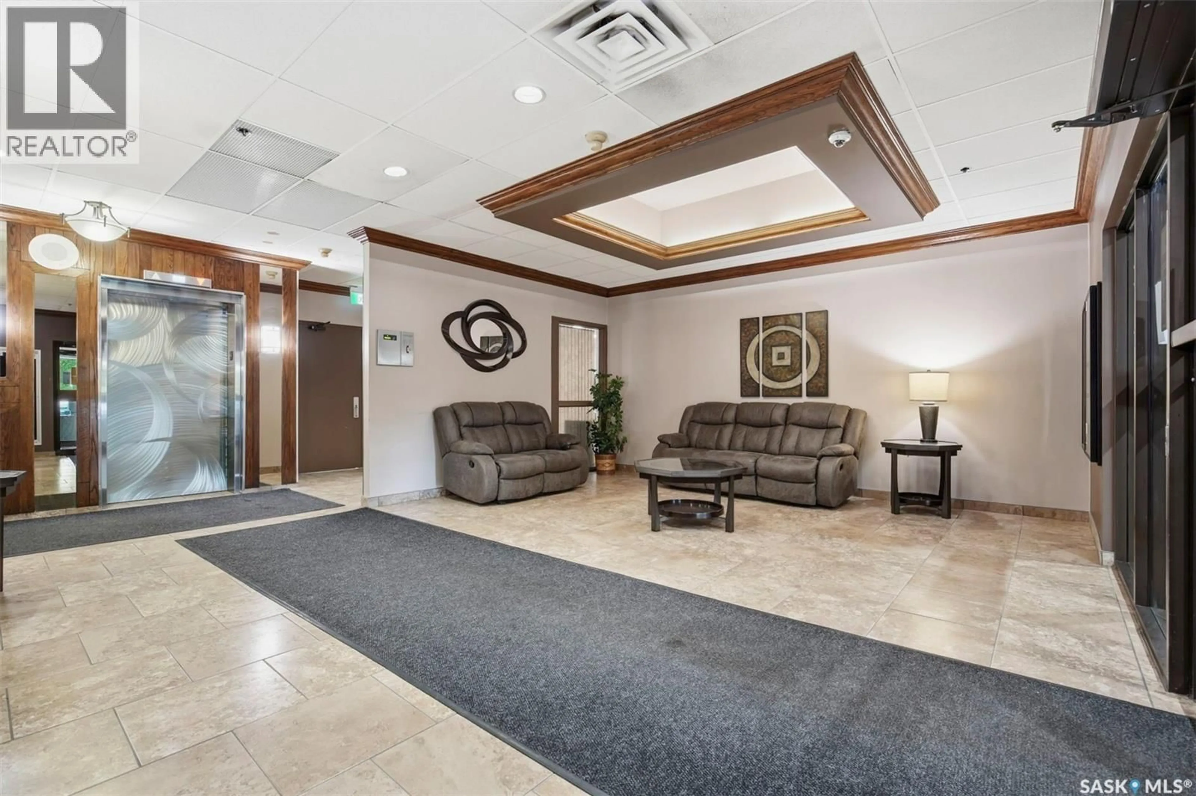 Lobby for 1702 311 6TH AVENUE, Saskatoon Saskatchewan S7K7A9