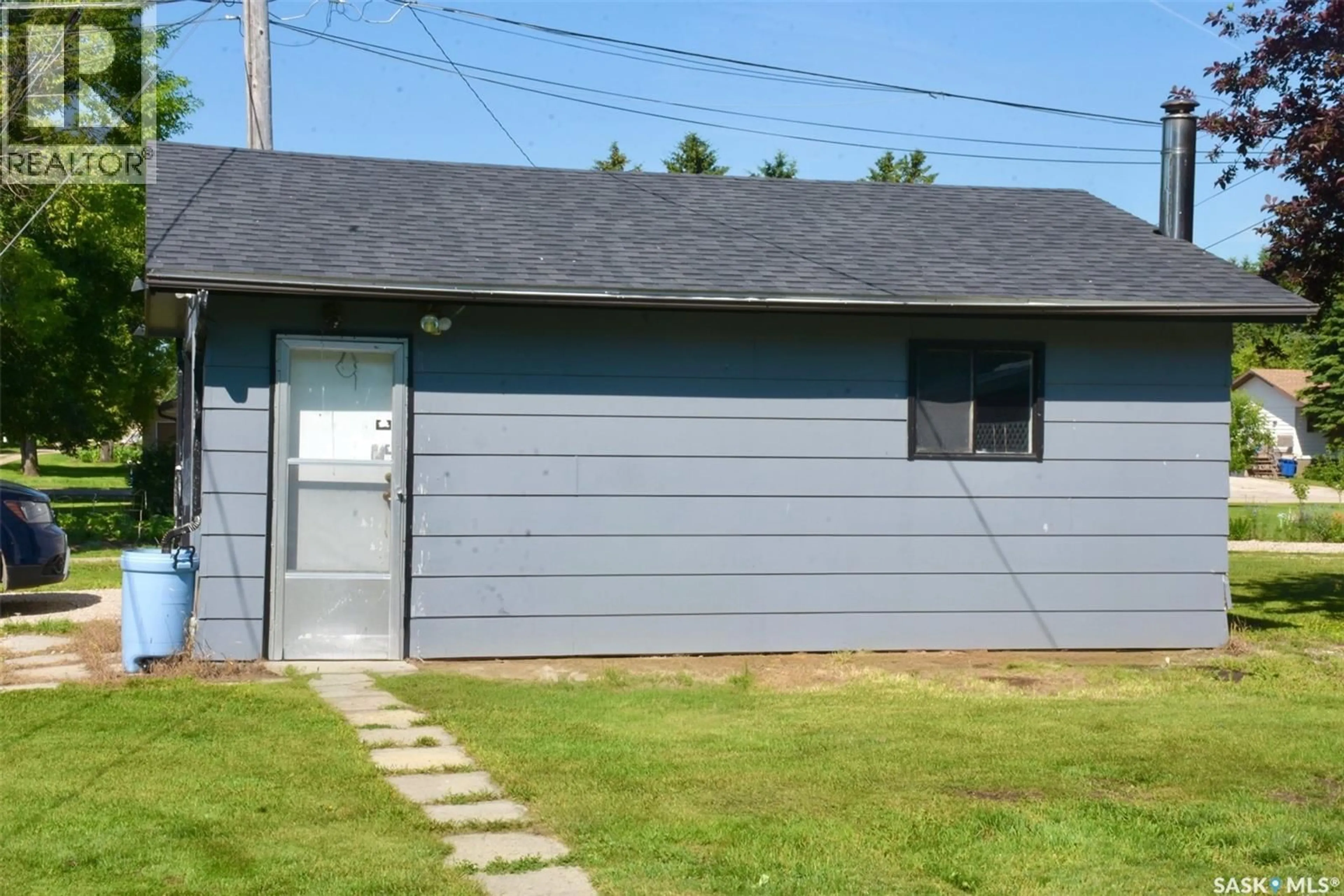Shed for 102 MCKENDRE STREET, Dysart Saskatchewan S0G1H0