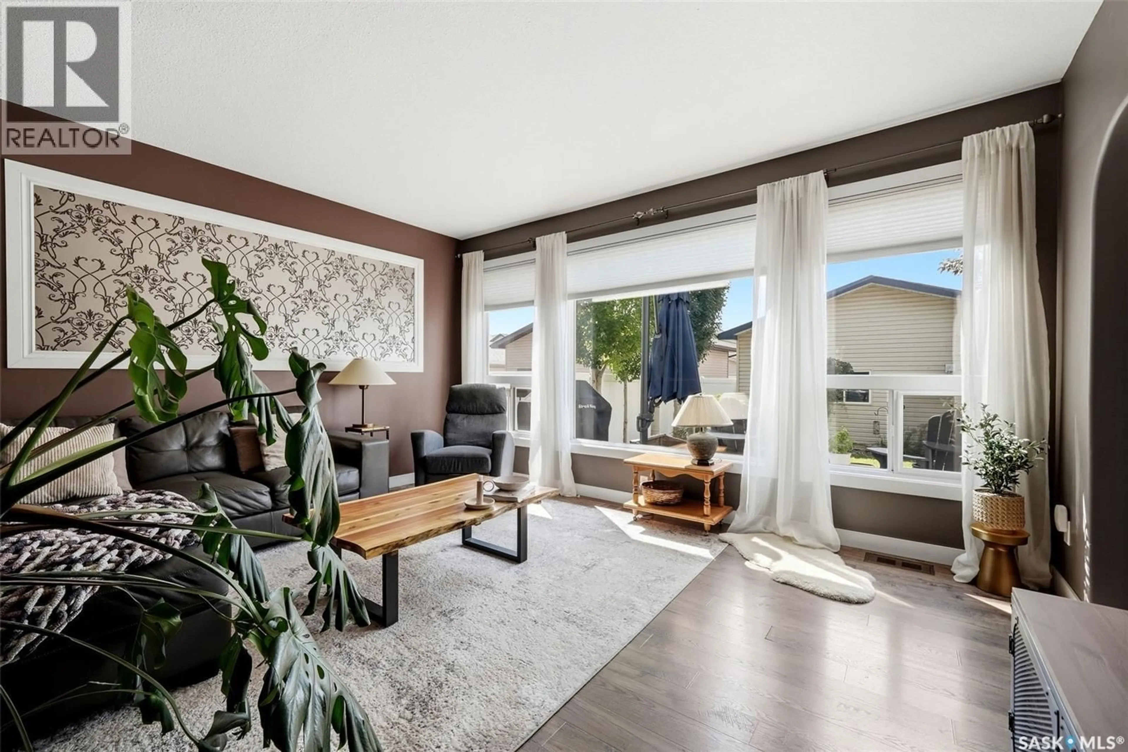 Living room with furniture, unknown for 3513 GREEN BANK ROAD, Regina Saskatchewan S4V1L5