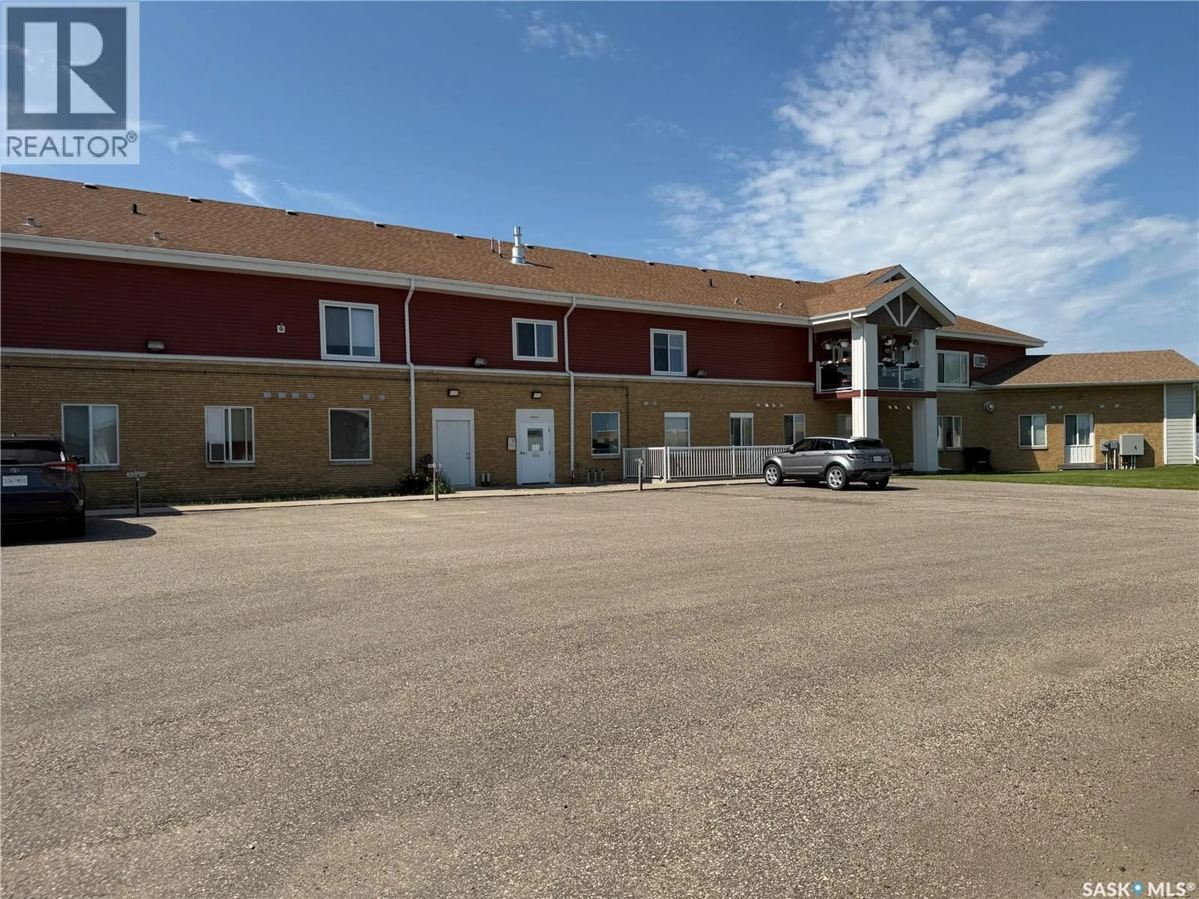 A pic from outside/outdoor area/front of a property/back of a property/a pic from drone, building for 302 - 109 BEMISTER AVENUE E, Melfort Saskatchewan S0E1A0