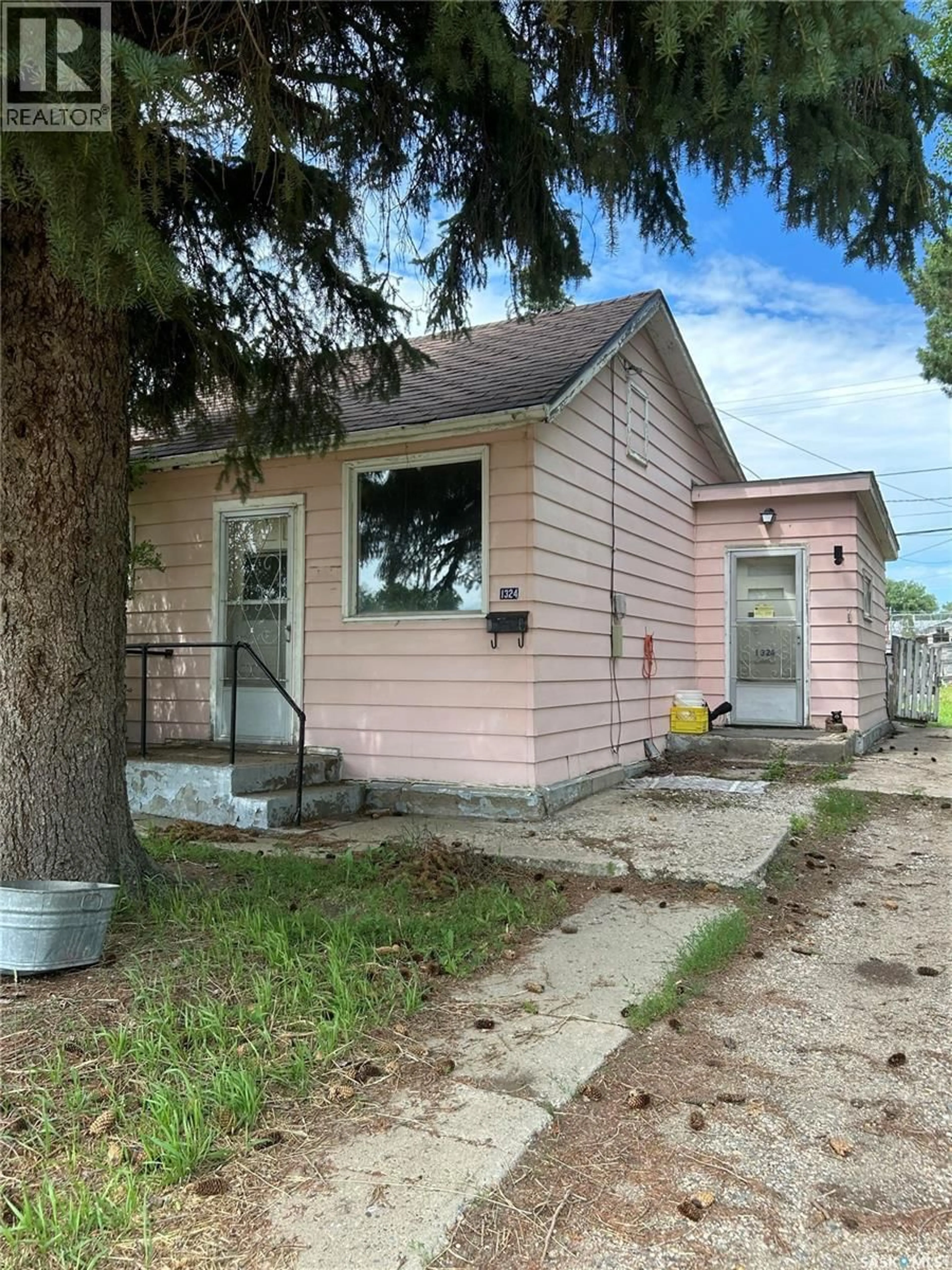 Unknown for 1324 HOCHELAGA STREET, Moose Jaw Saskatchewan S6H3A8