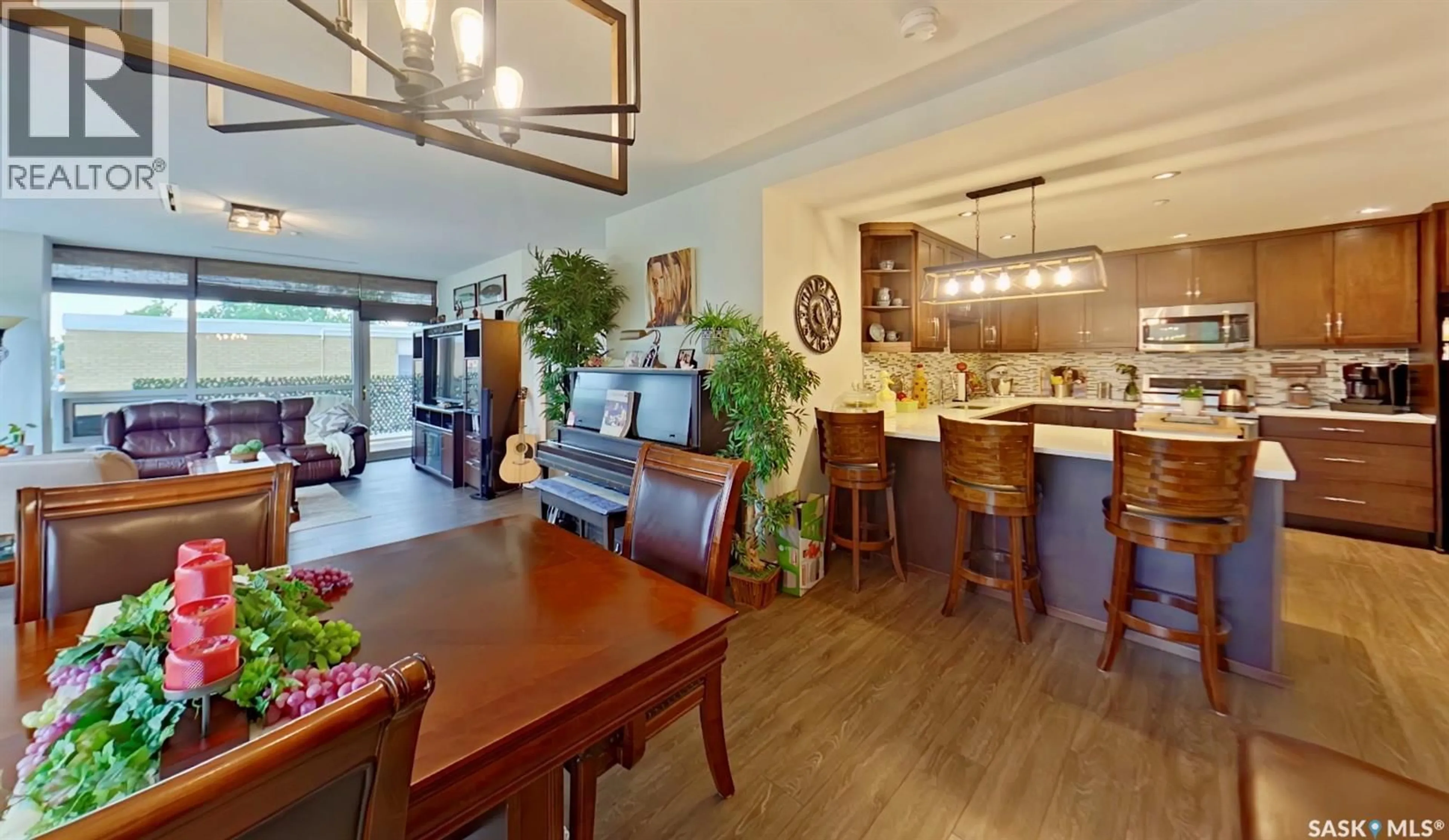 Open concept kitchen, unknown for 204 - 2300 BROAD STREET, Regina Saskatchewan S4P1Y8