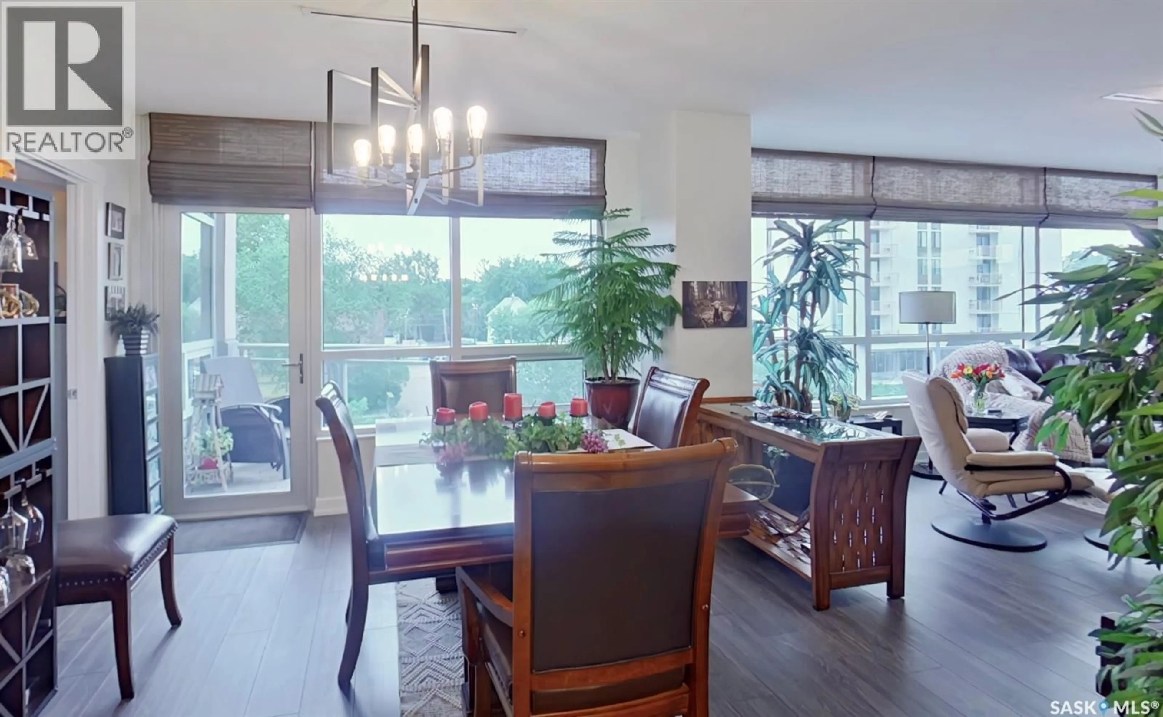 Dining room, wood/laminate floor for 204 - 2300 BROAD STREET, Regina Saskatchewan S4P1Y8