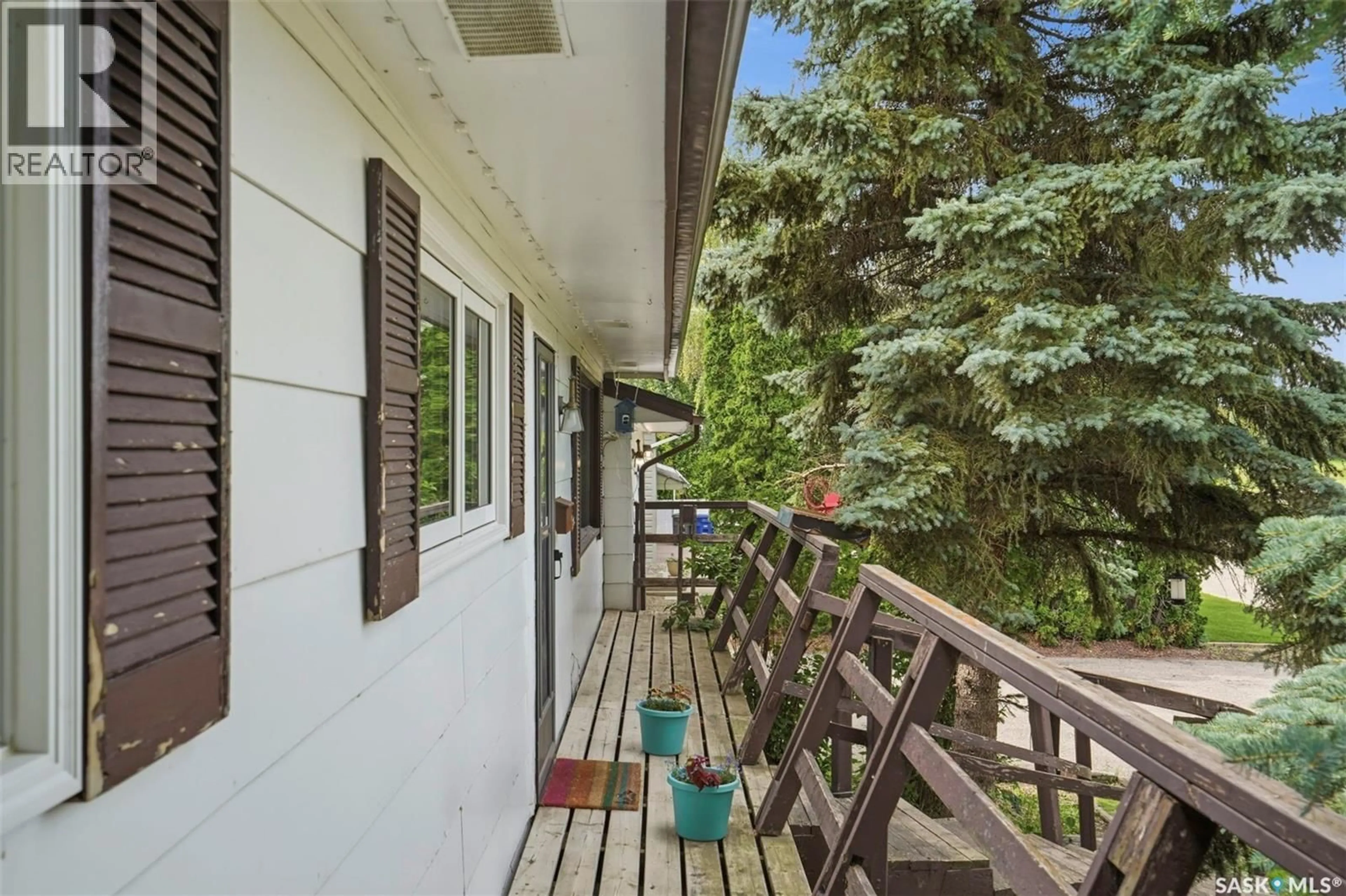 Patio, unknown for 309 2ND AVENUE, Watrous Saskatchewan S0K4T0