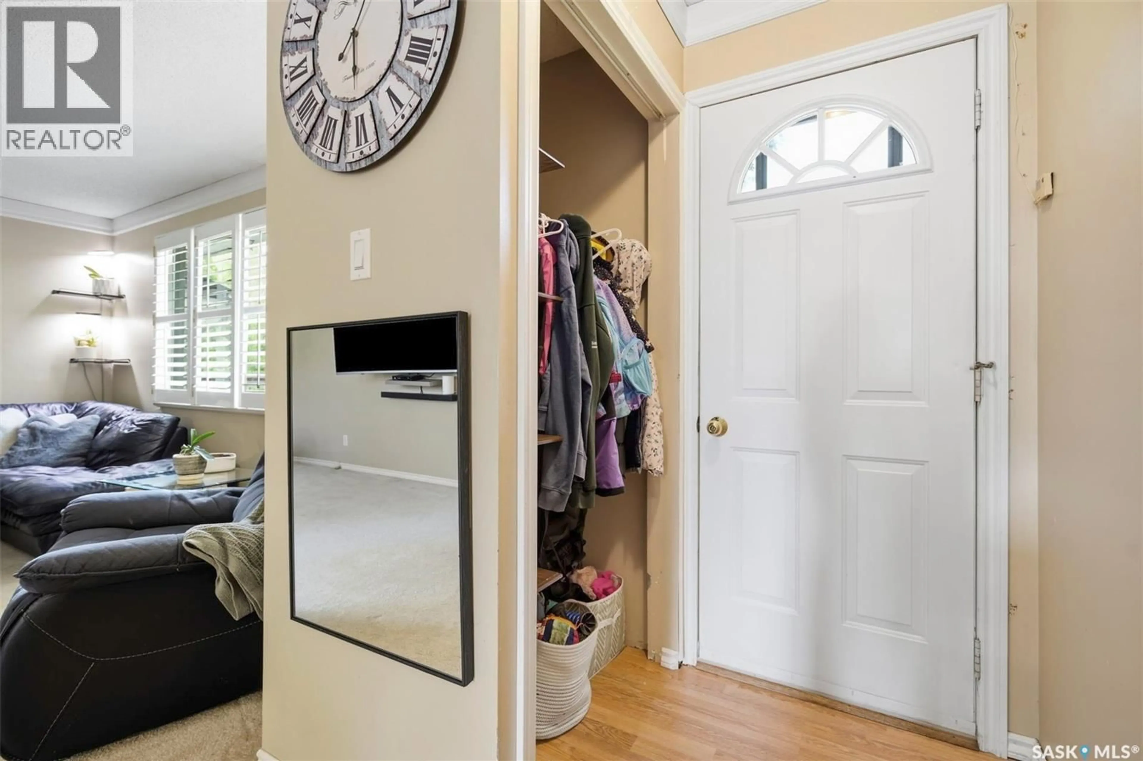 Indoor entryway for 309 2ND AVENUE, Watrous Saskatchewan S0K4T0