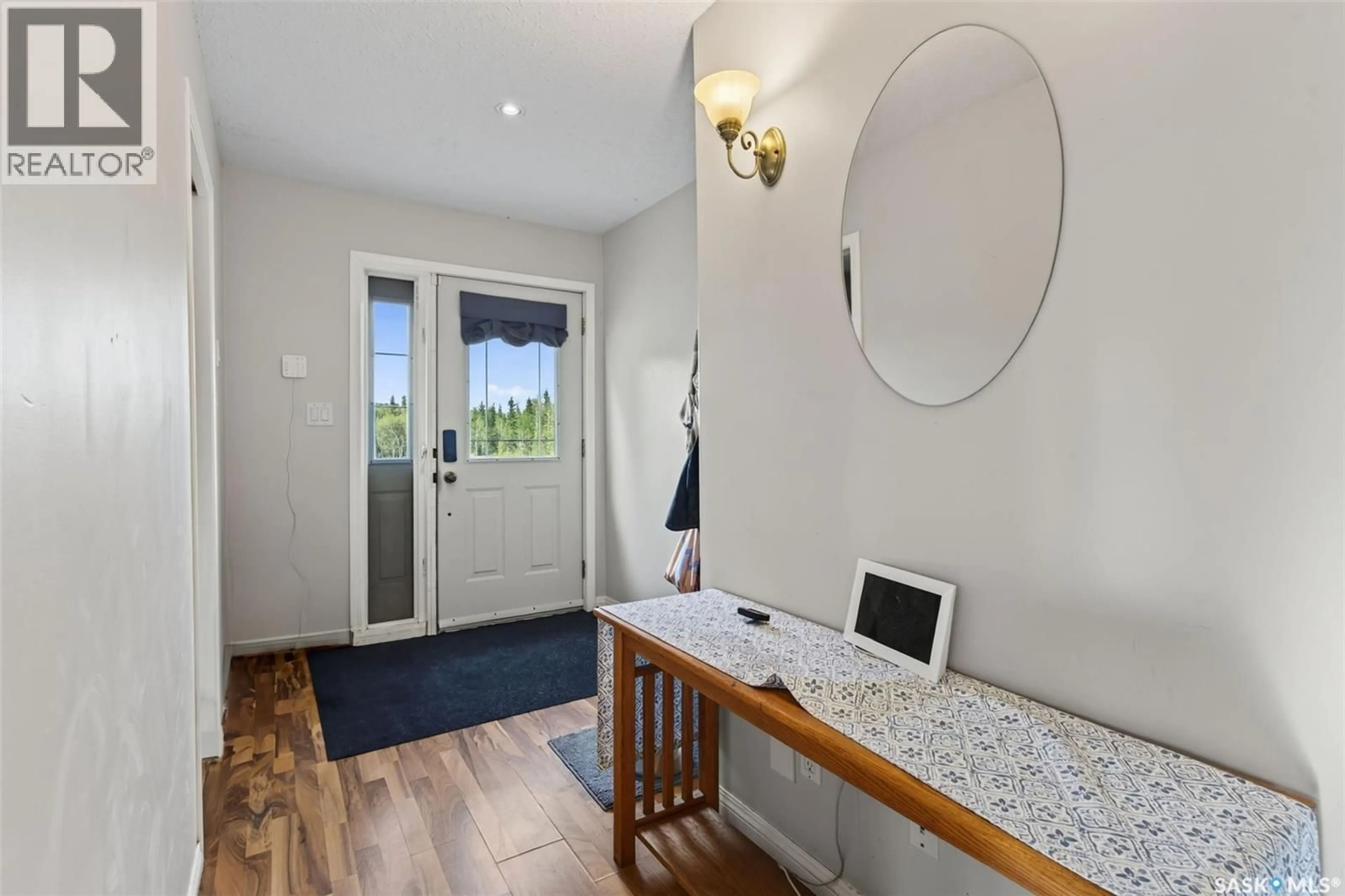 Indoor entryway for FOXDALE ACREAGE, Shellbrook Rm No. 493 Saskatchewan S0J2E0
