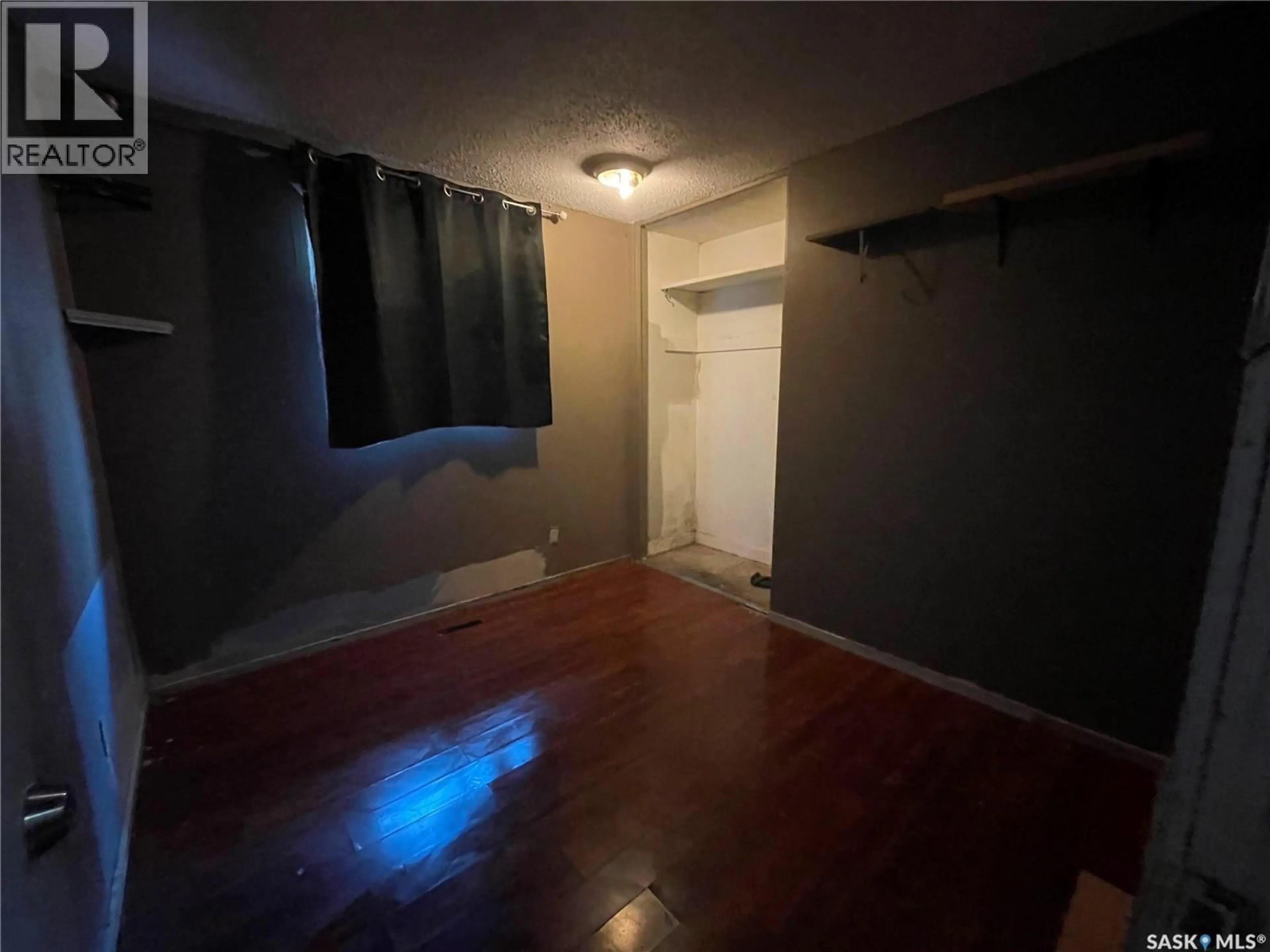 A pic of a room for 330 ACADIA DRIVE, Saskatoon Saskatchewan S7H3V6