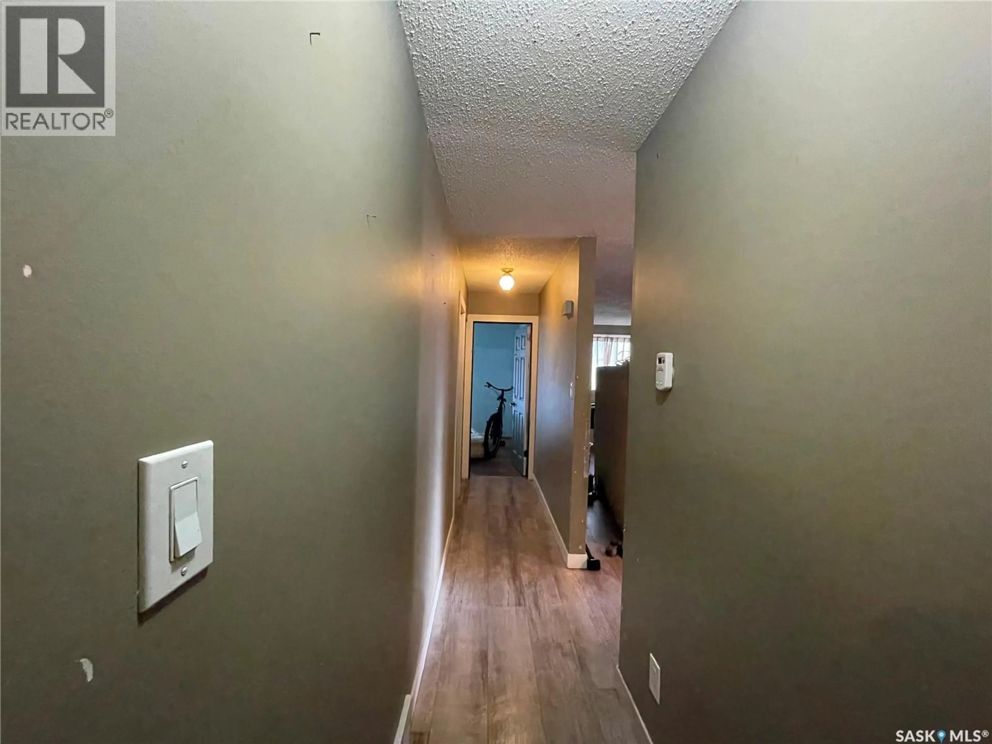 A pic of a room for 330 ACADIA DRIVE, Saskatoon Saskatchewan S7H3V6
