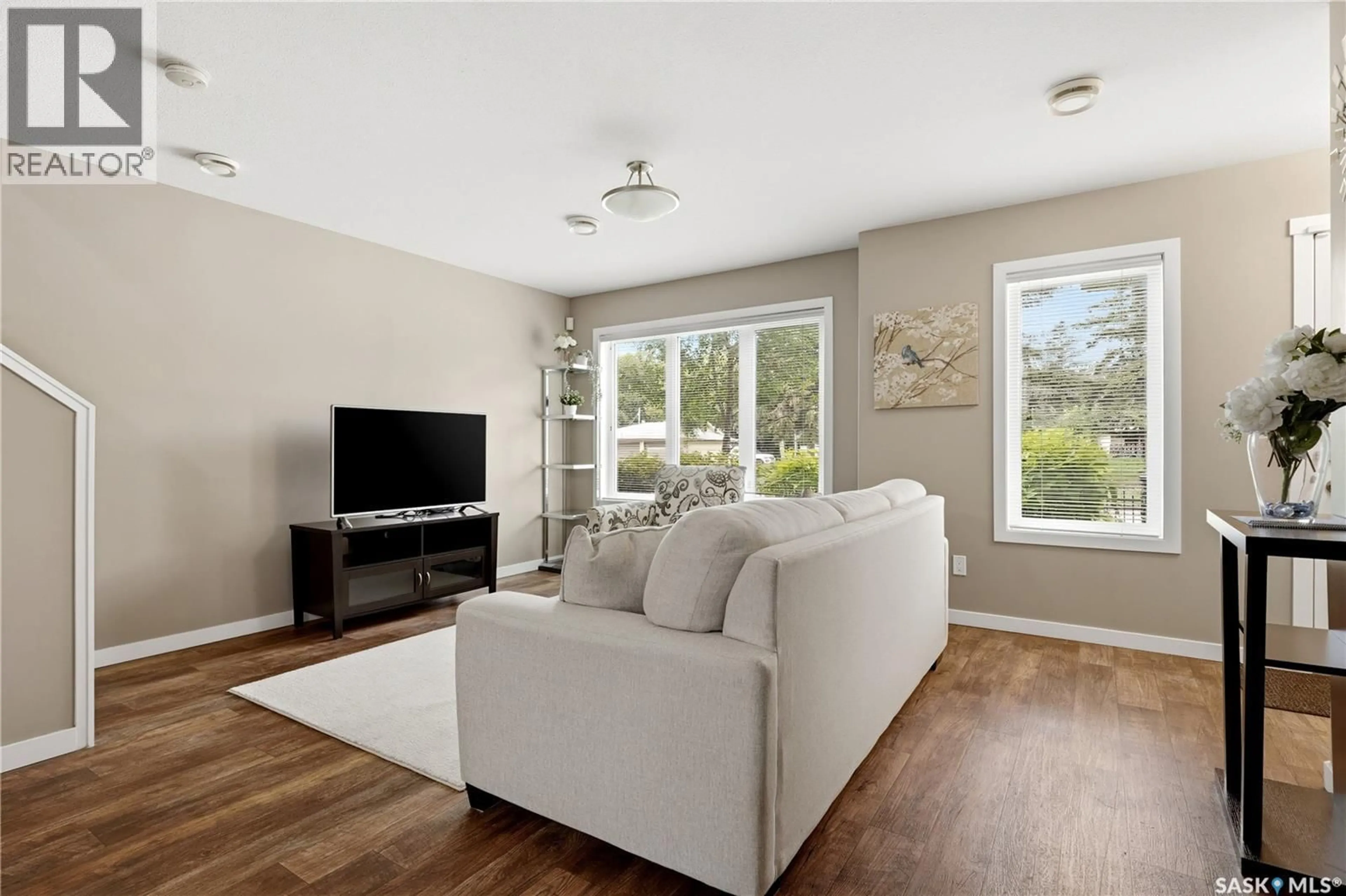 Living room with furniture, unknown for 1237 GREY STREET, Regina Saskatchewan S4T1G7