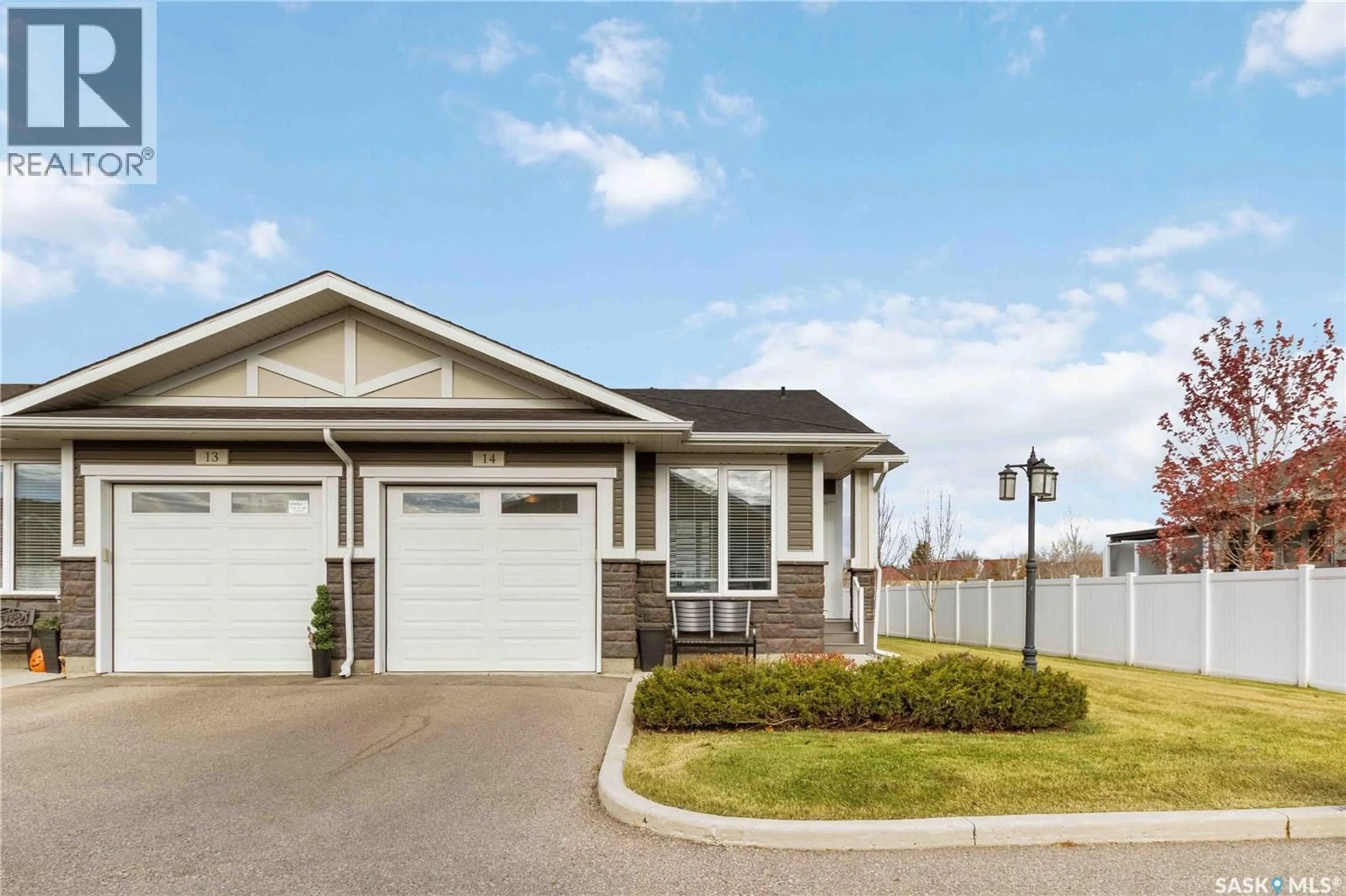Home with vinyl exterior material, unknown for 14 3214 11TH STREET, Saskatoon Saskatchewan S7M5G3