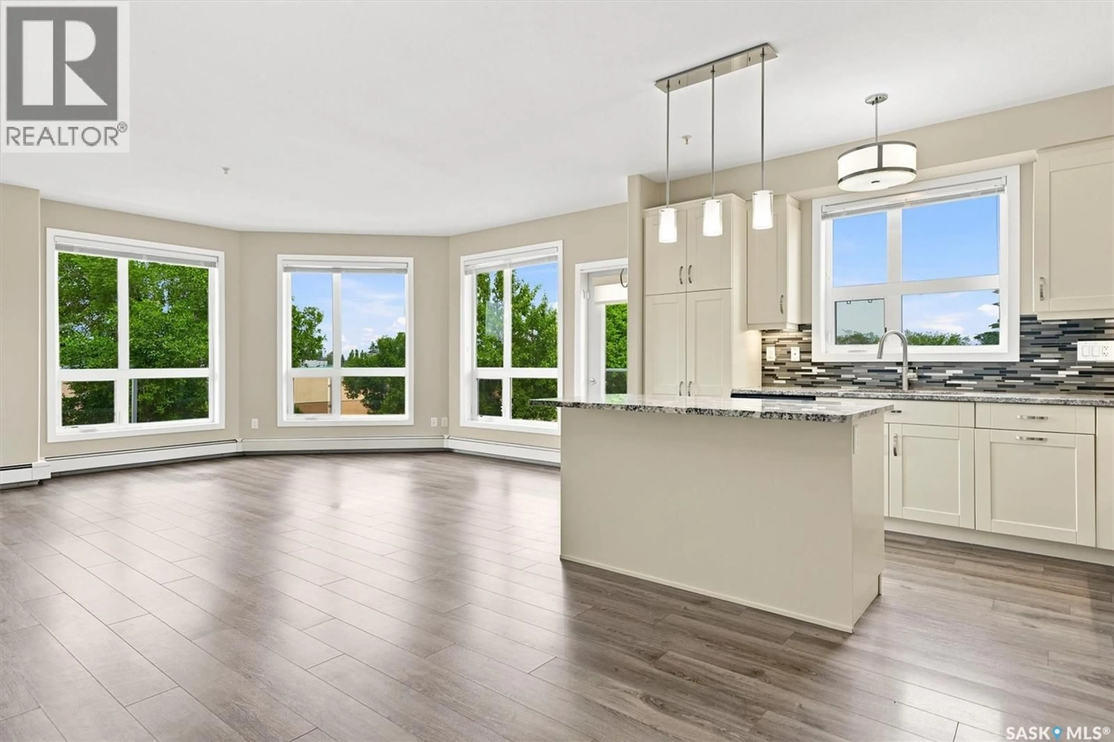 Open concept kitchen, unknown for 210 - 1015 MOSS AVENUE, Saskatoon Saskatchewan S7H4J3