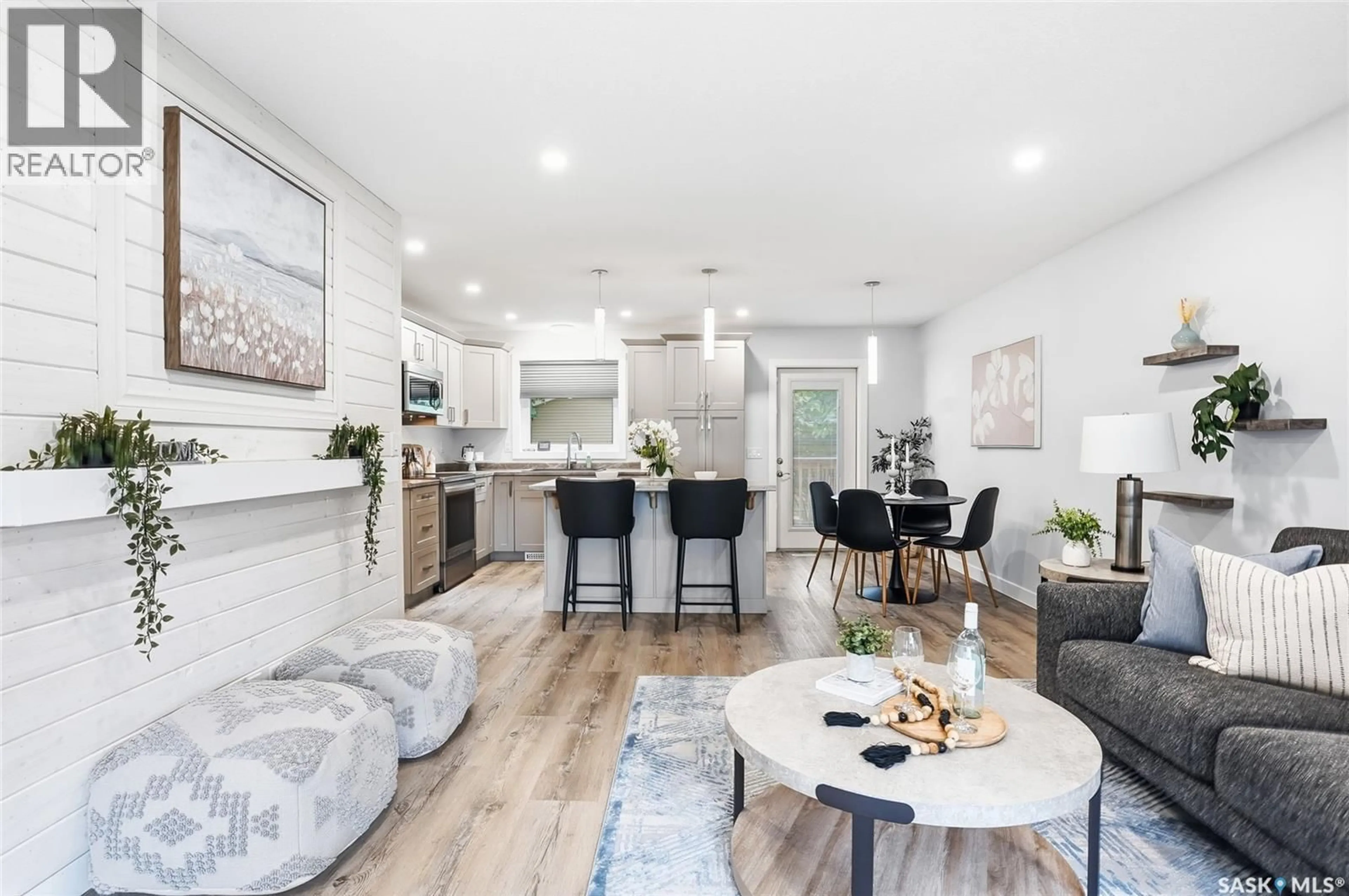 Open concept kitchen, unknown for 1206 ELEVATOR ROAD, Saskatoon Saskatchewan S7J2R8