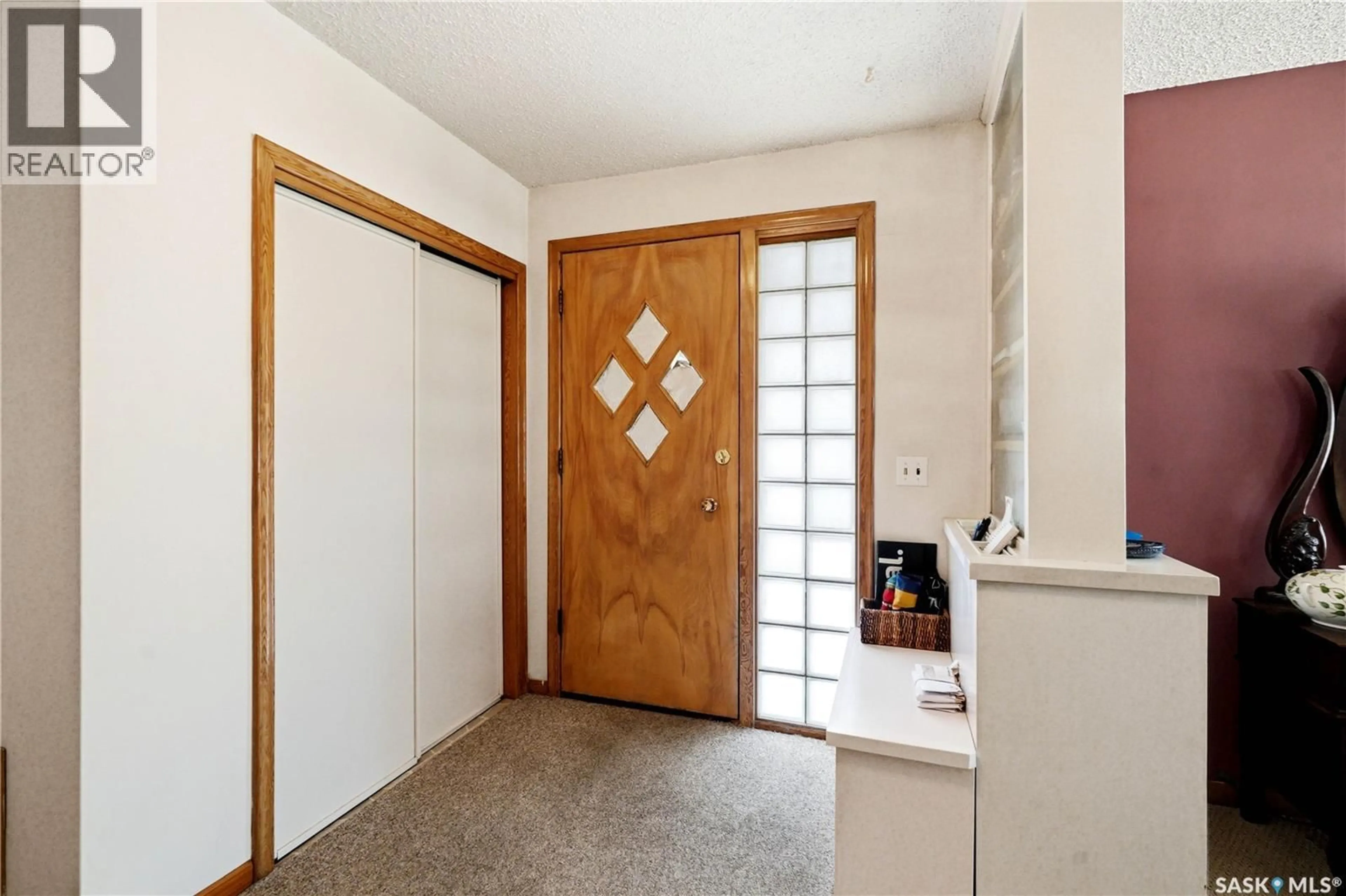 Indoor entryway for 501 3RD STREET, Watrous Saskatchewan S0K4T0