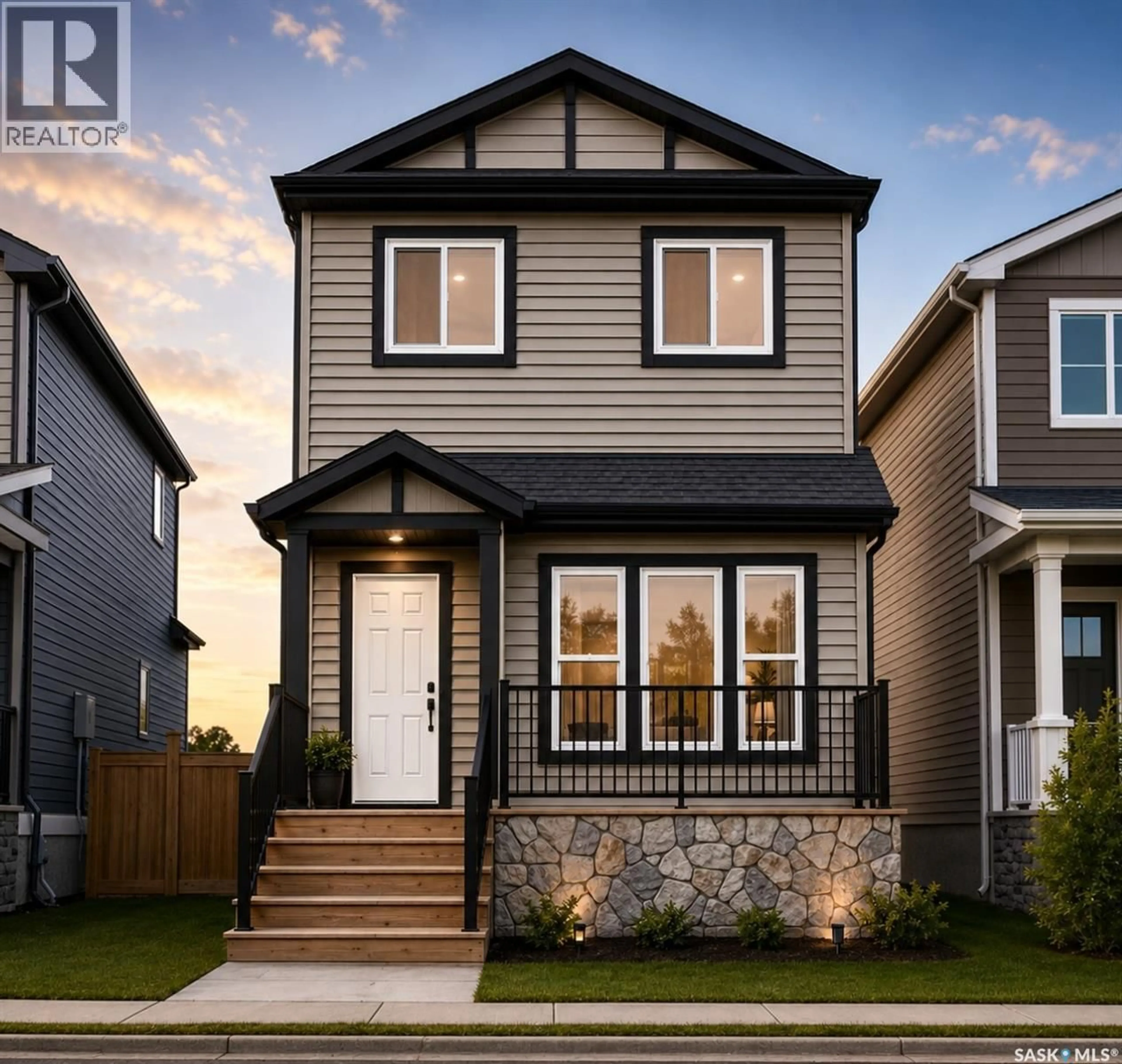 Home with vinyl exterior material, street for 1527 RICHARDSON ROAD, Saskatoon Saskatchewan S7M0W9