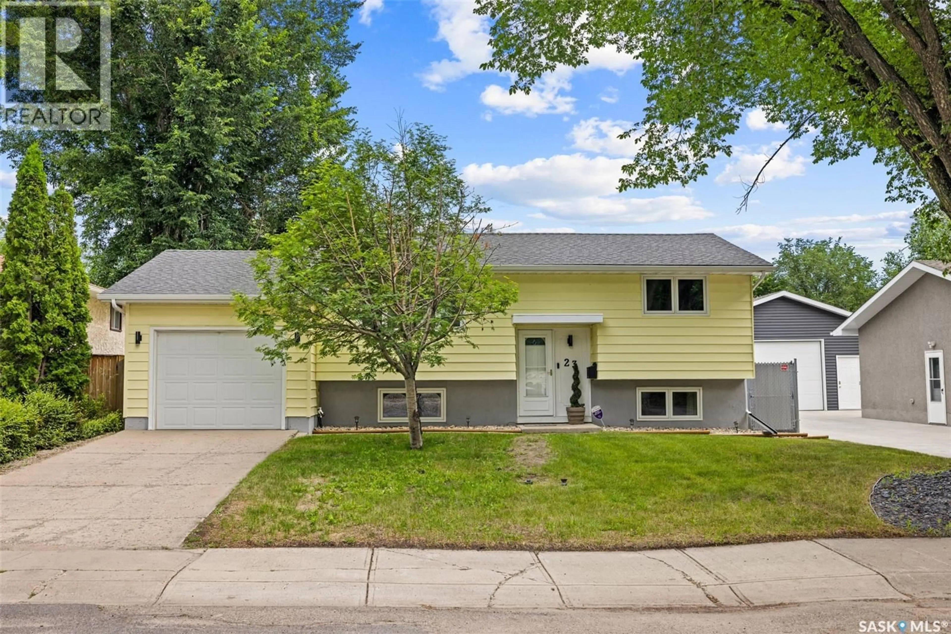 Home with vinyl exterior material, street for 23 BOYCE STREET, Regina Saskatchewan S4R6M3