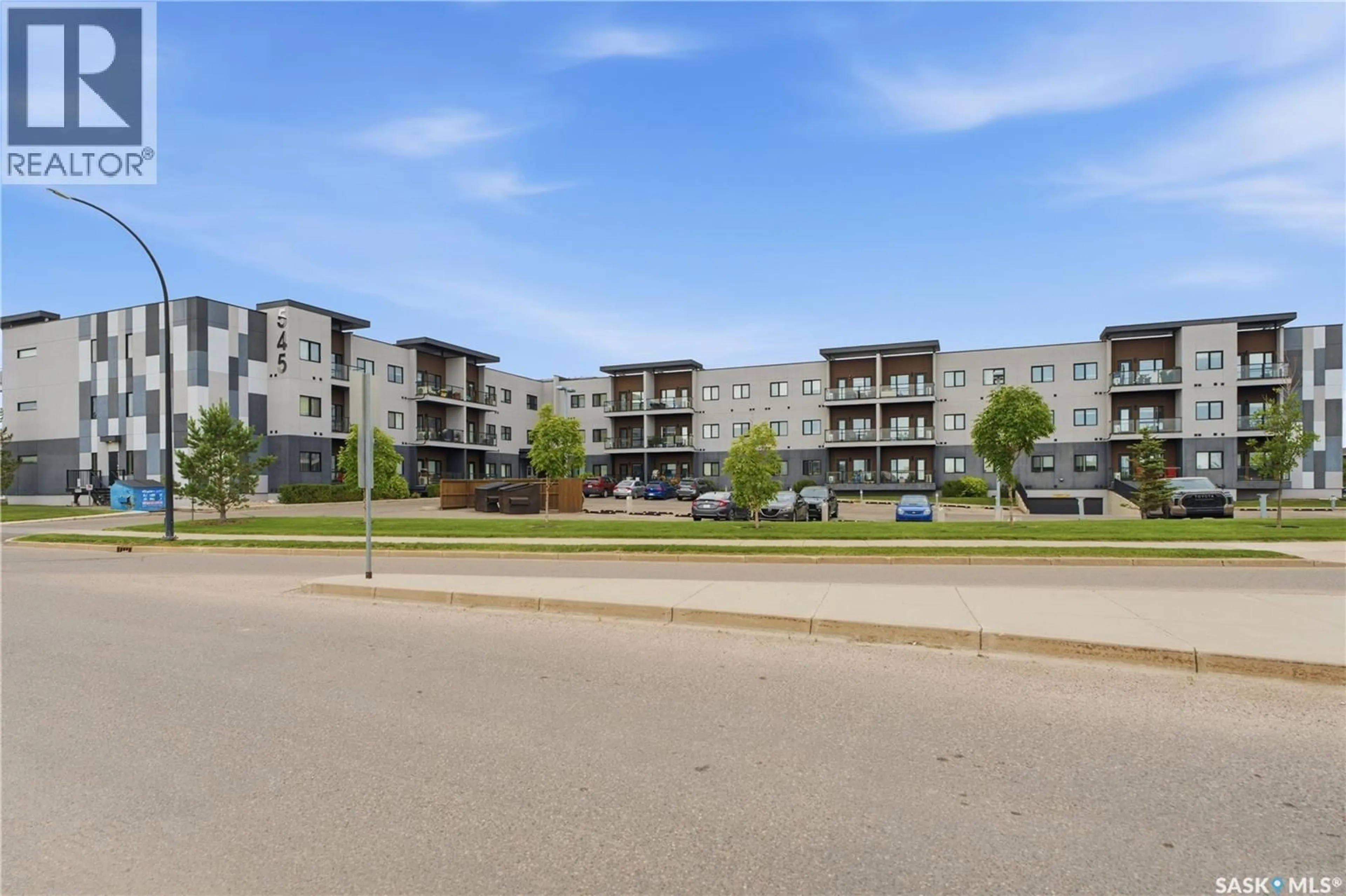 Unknown for 545 - 214 HASSARD CLOSE, Saskatoon Saskatchewan S7L6V3