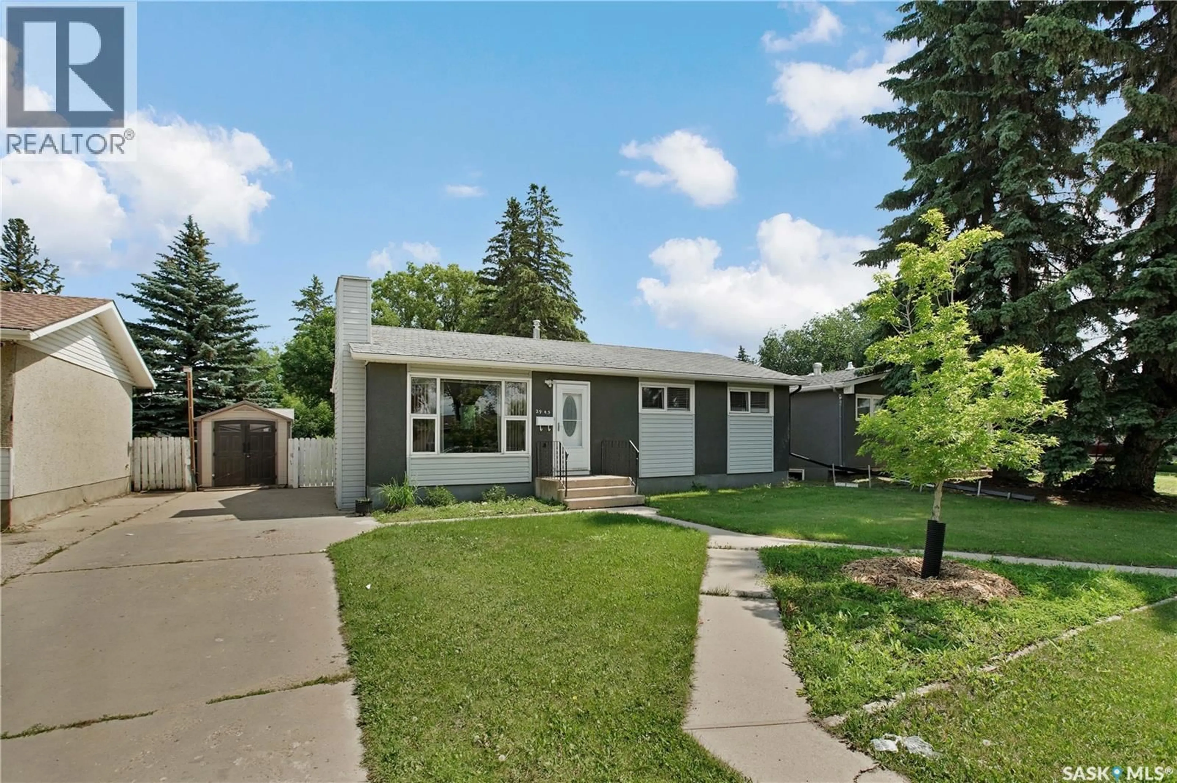 Home with vinyl exterior material, street for S - 2945 PRESTON AVENUE, Saskatoon Saskatchewan S7J2G8