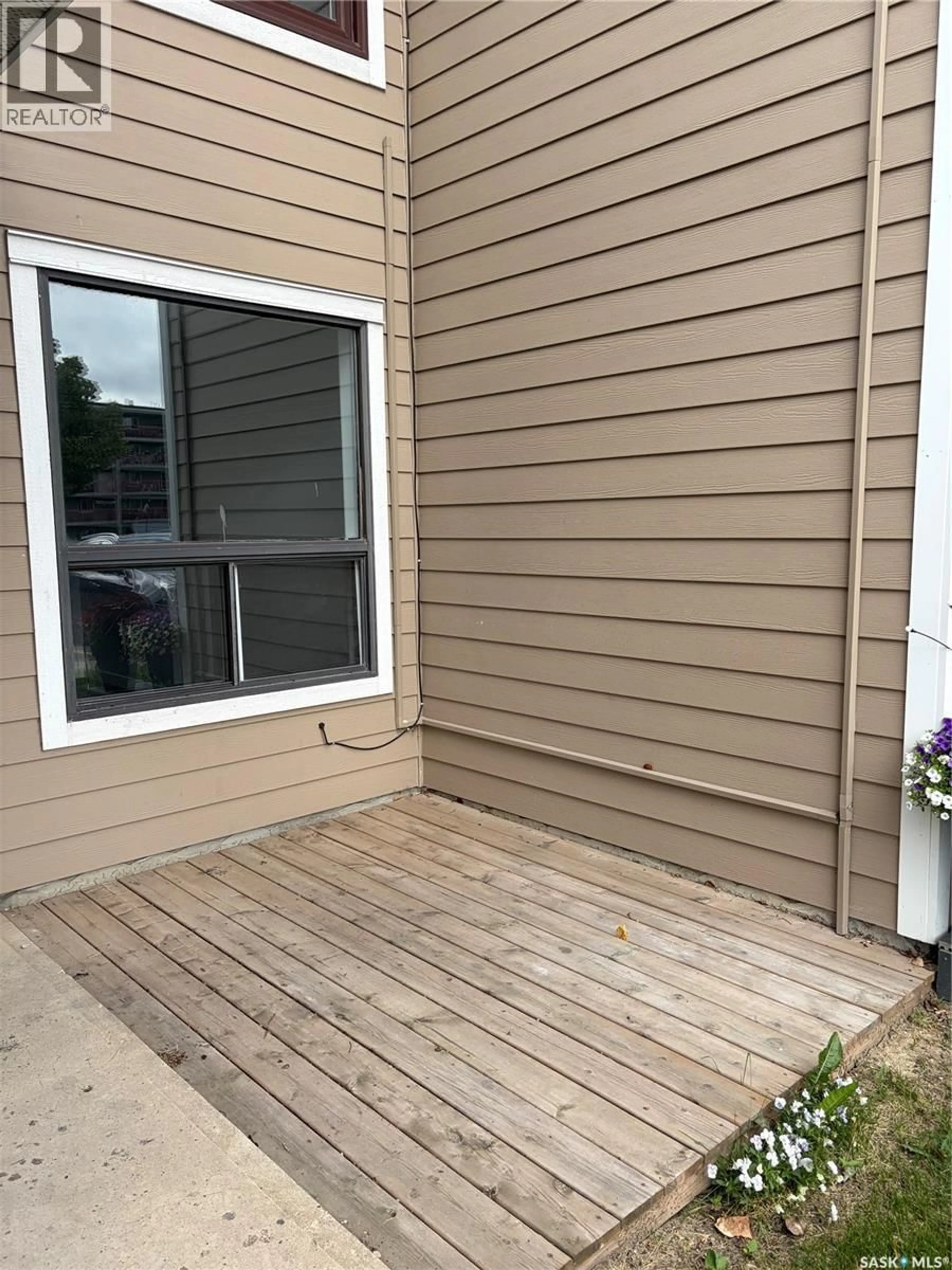 Unknown for 376 CEDAR MEADOW DRIVE, Regina Saskatchewan S4X3J5