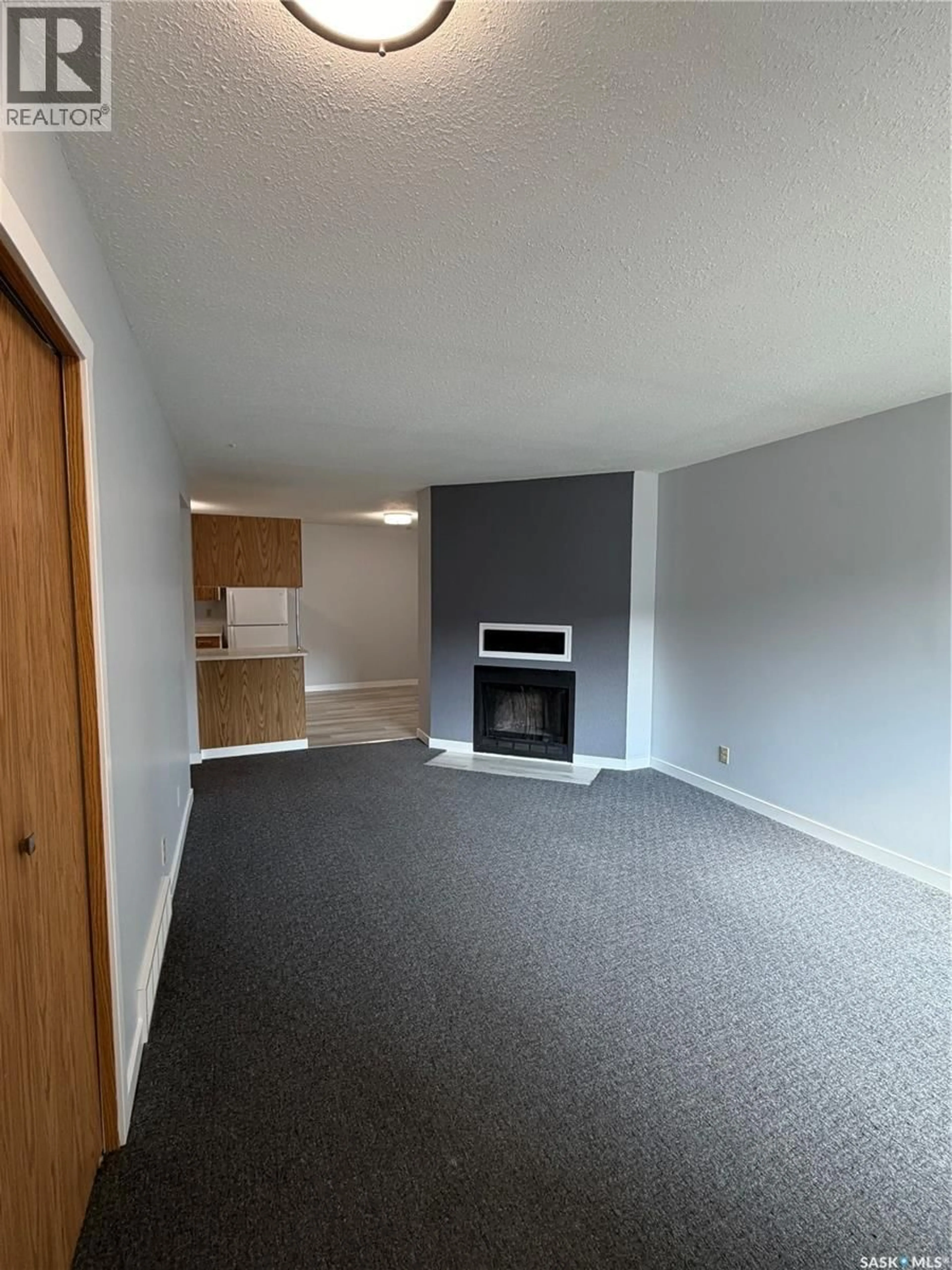 A pic of a room for 376 CEDAR MEADOW DRIVE, Regina Saskatchewan S4X3J5