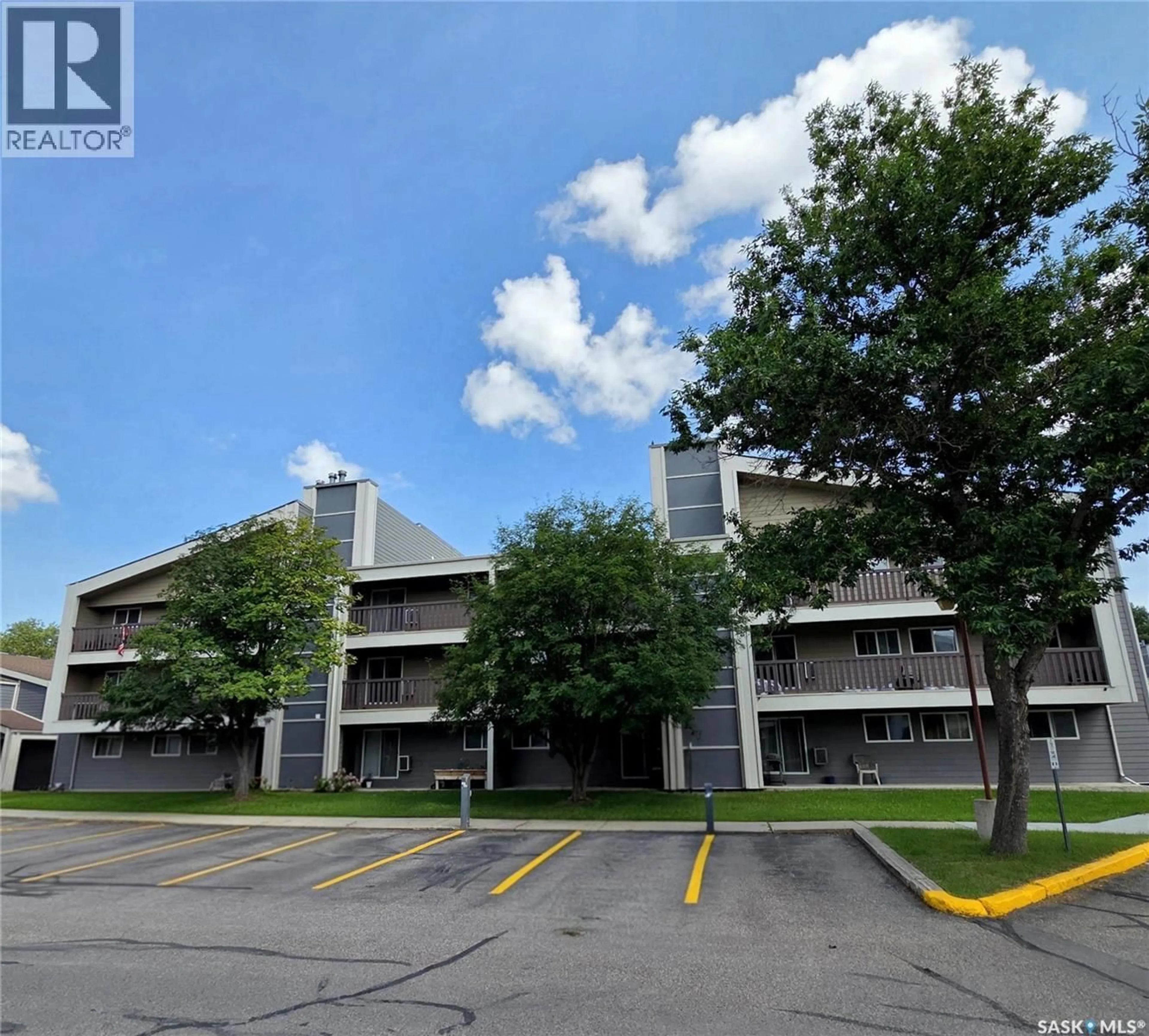 Unknown for 115th E - 1724 425 STREET, Saskatoon Saskatchewan S7N2E5