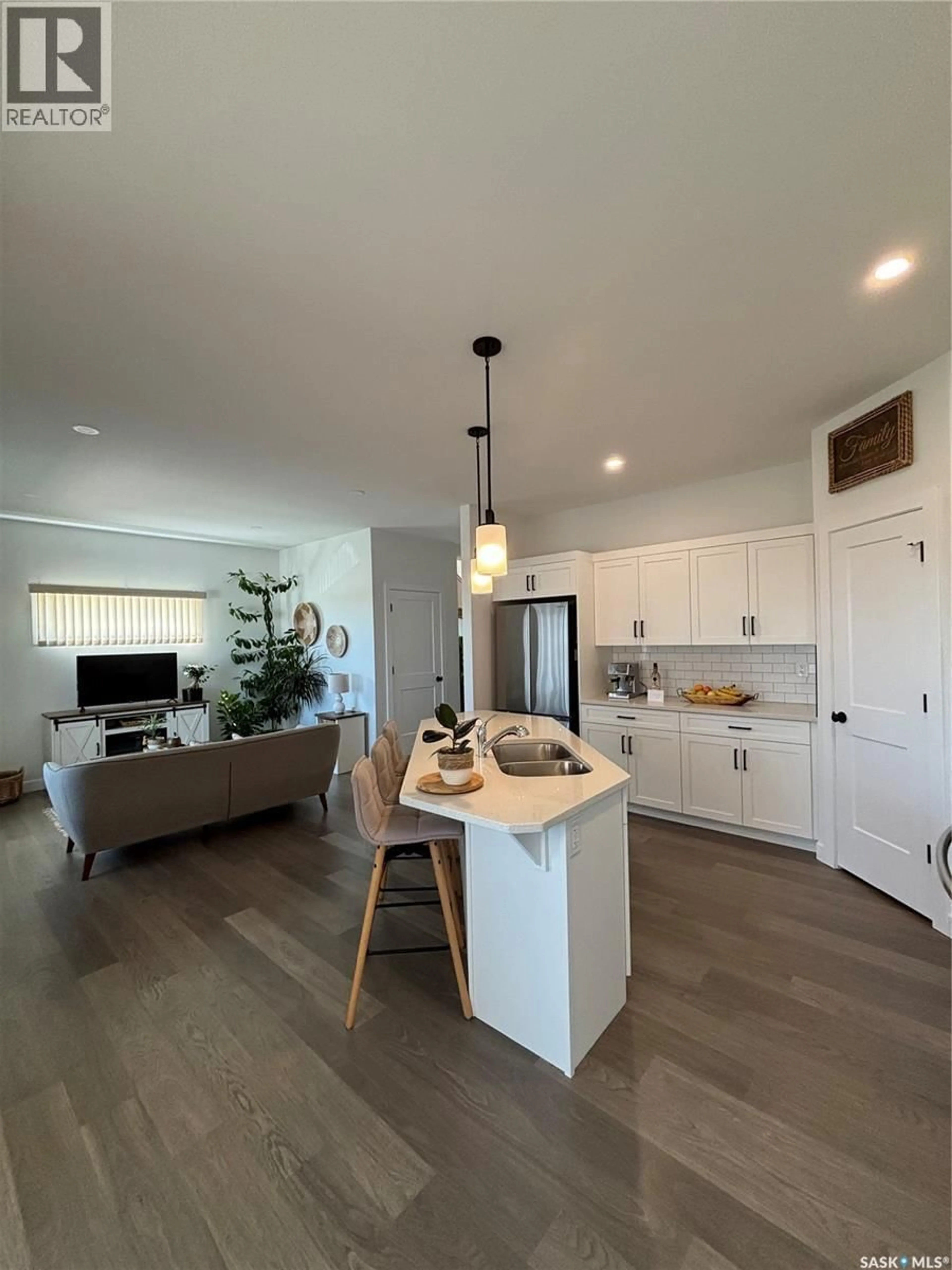 Open concept kitchen, unknown for 101 ECHO LANE, Martensville Saskatchewan S0K2T1