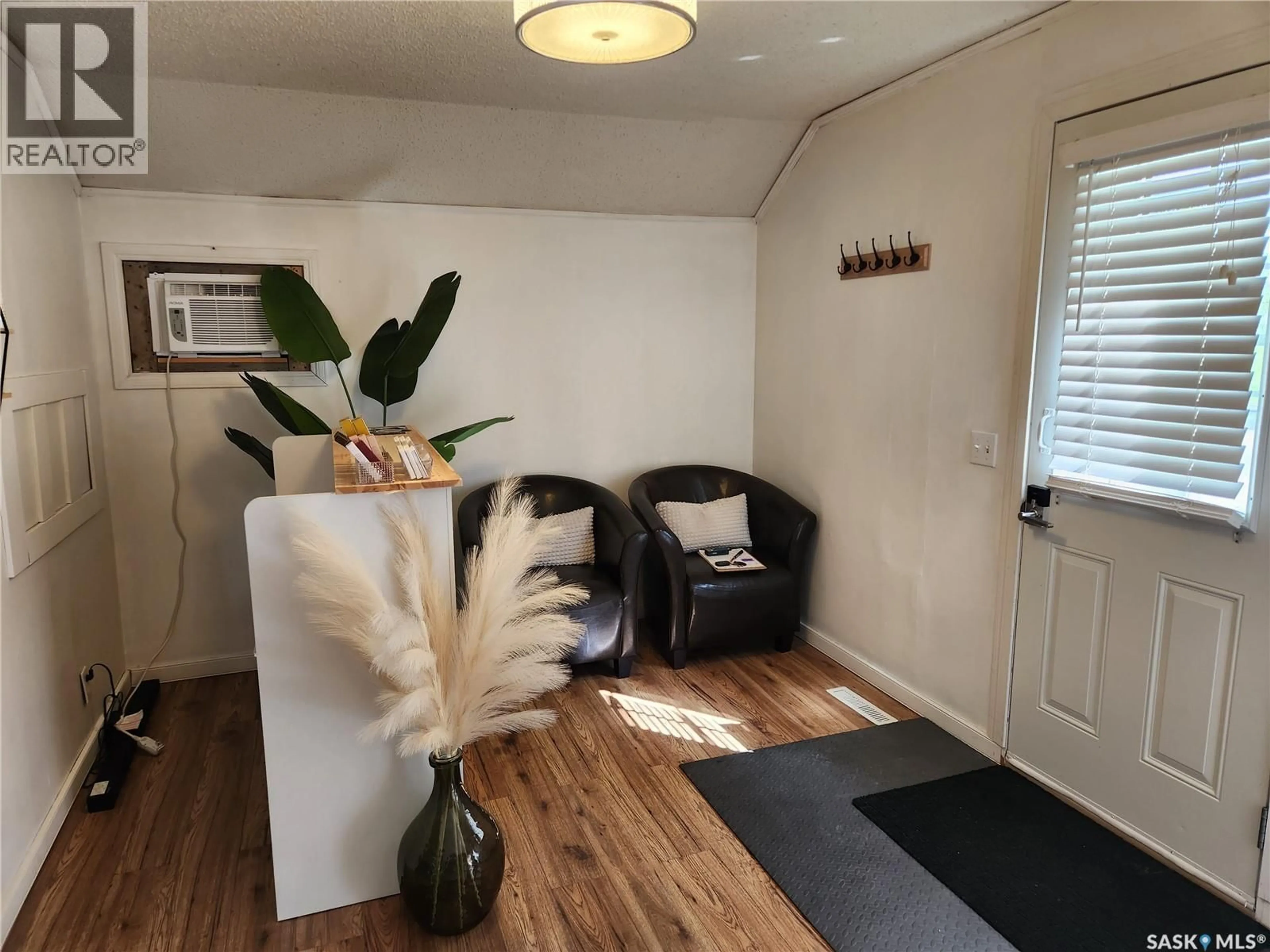 A pic of a room for 803 97TH AVENUE, Tisdale Saskatchewan S0E1T0