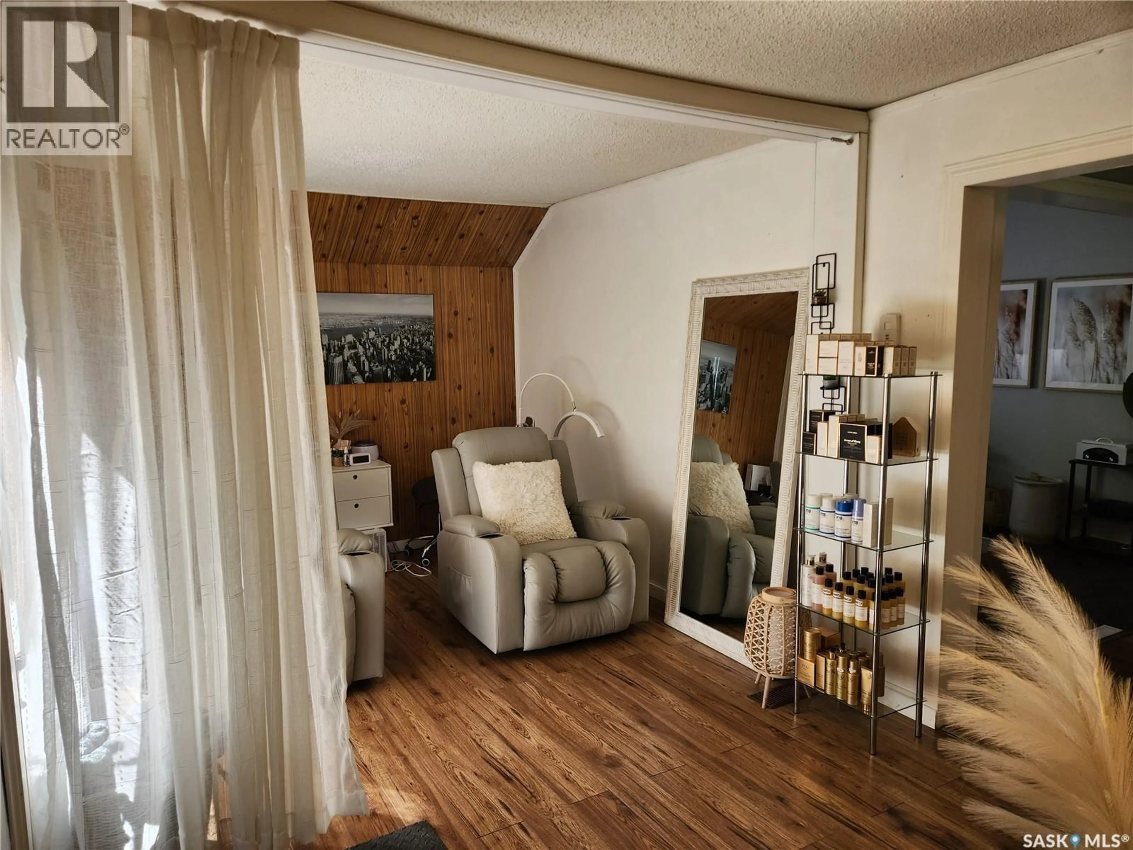 A pic of a room for 803 97TH AVENUE, Tisdale Saskatchewan S0E1T0