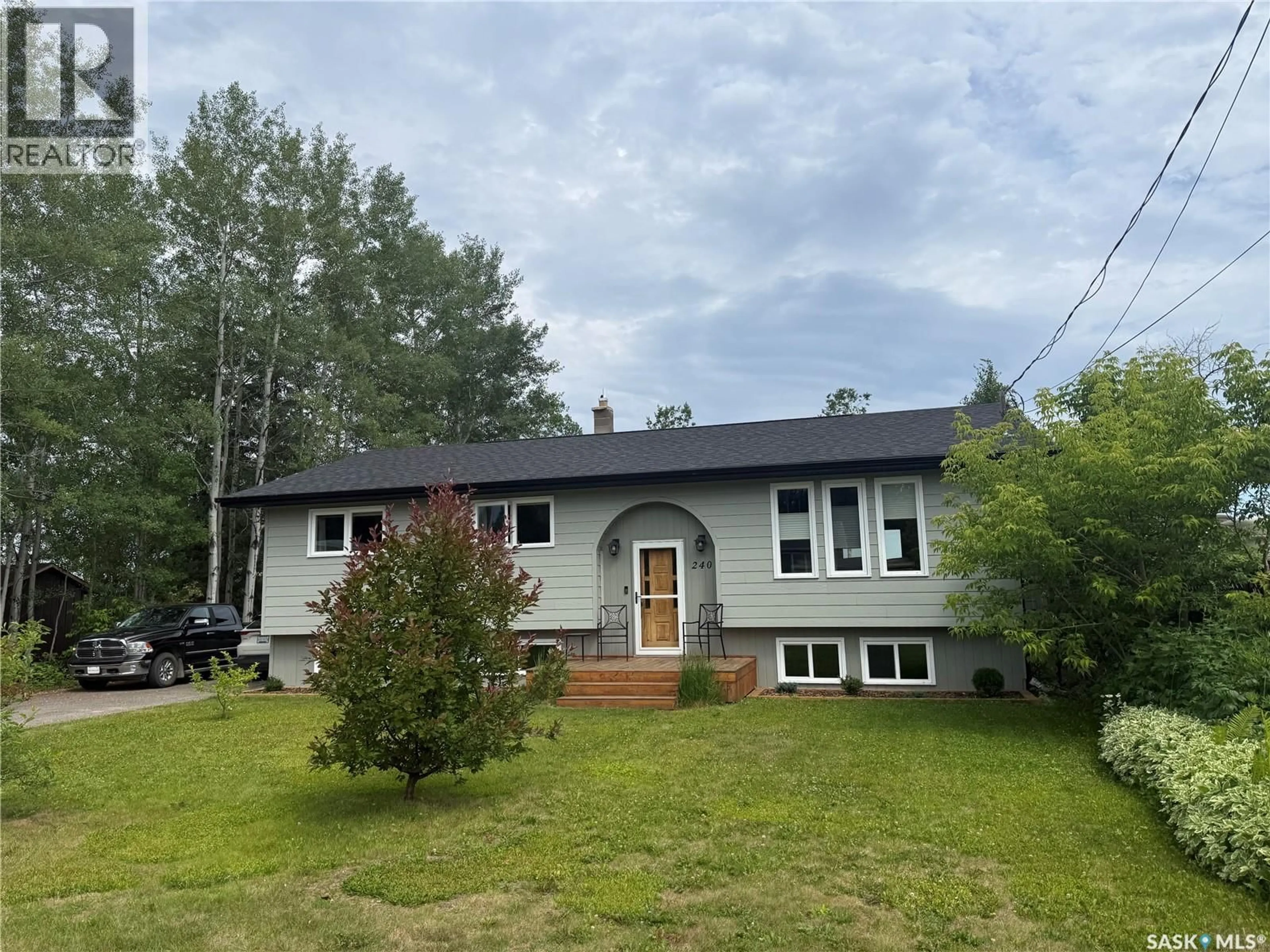 A pic from outside/outdoor area/front of a property/back of a property/a pic from drone, unknown for 240 DEHAVILLAND AVENUE, Air Ronge Saskatchewan S0J3G0