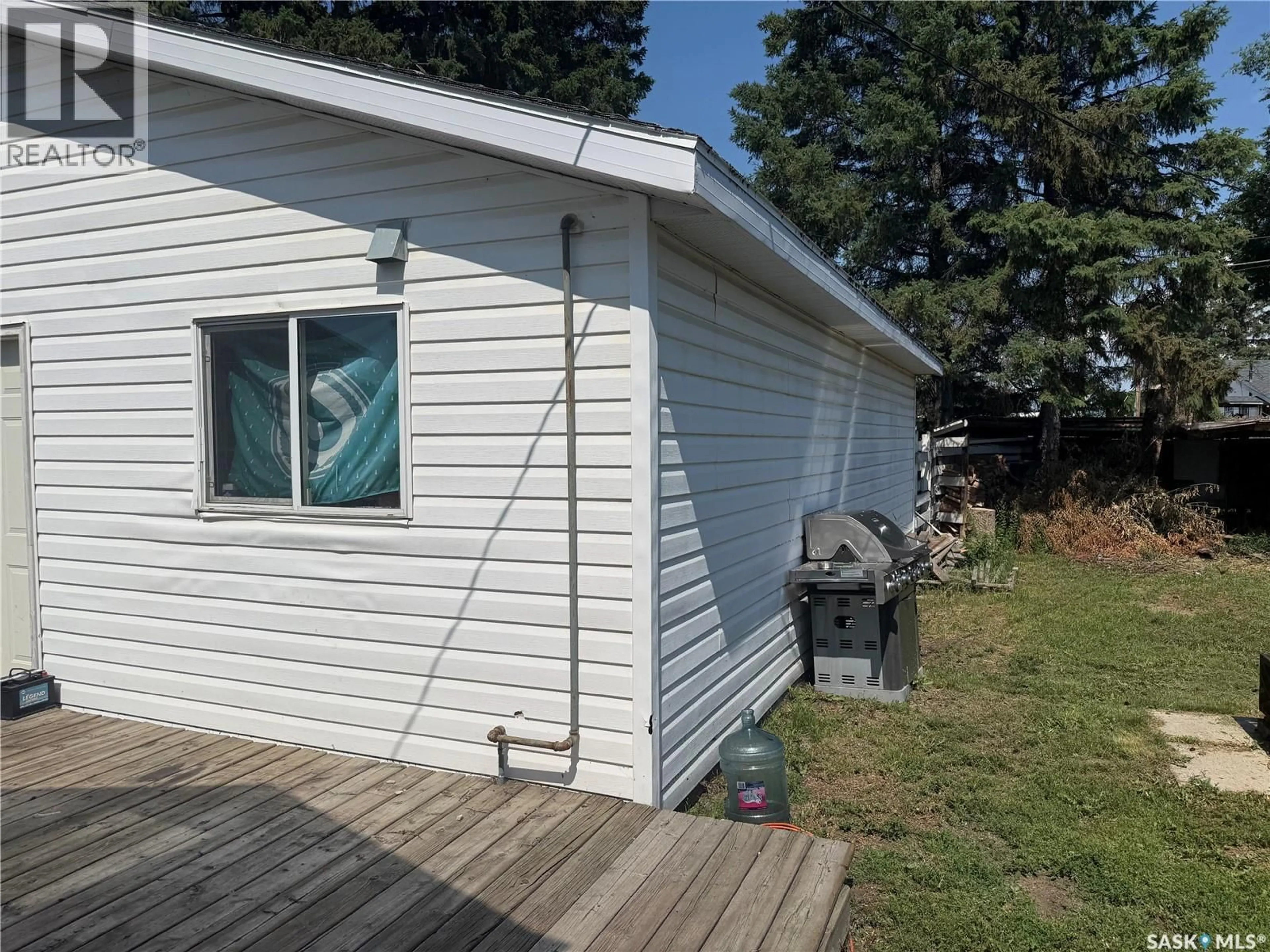 Shed for E - 217 3A STREET, Nipawin Saskatchewan S0E1E0
