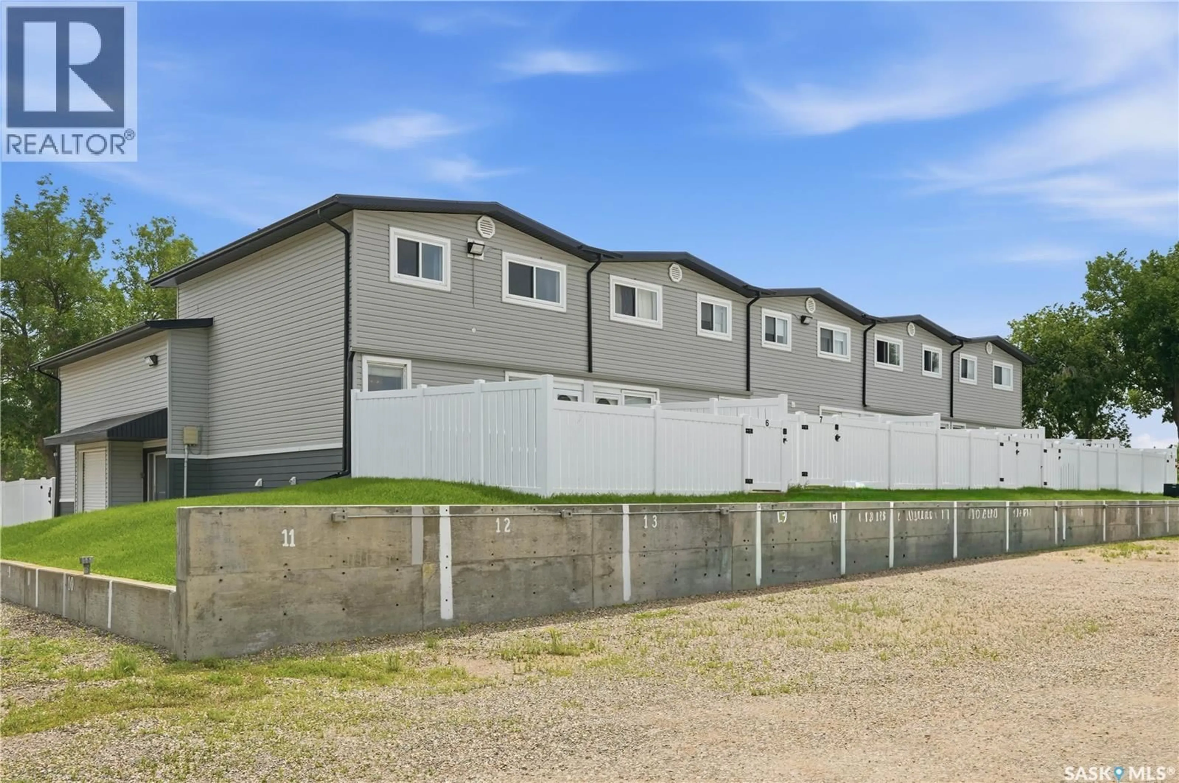 Unknown for 6 1292 GORDON ROAD, Moose Jaw Saskatchewan S6H3E5