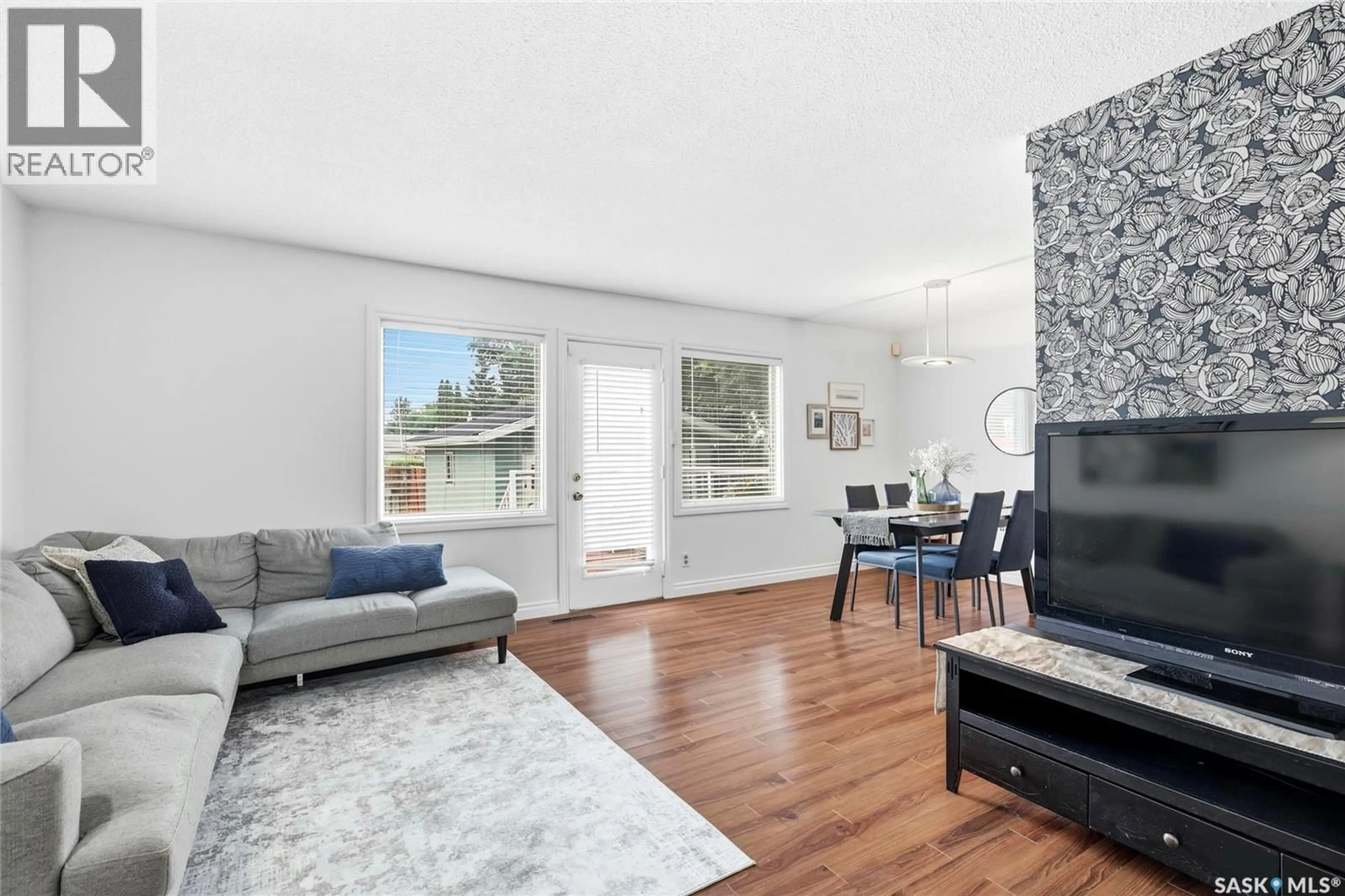 Living room with furniture, unknown for 80 CAMERON CRESCENT, Regina Saskatchewan S4S2X2