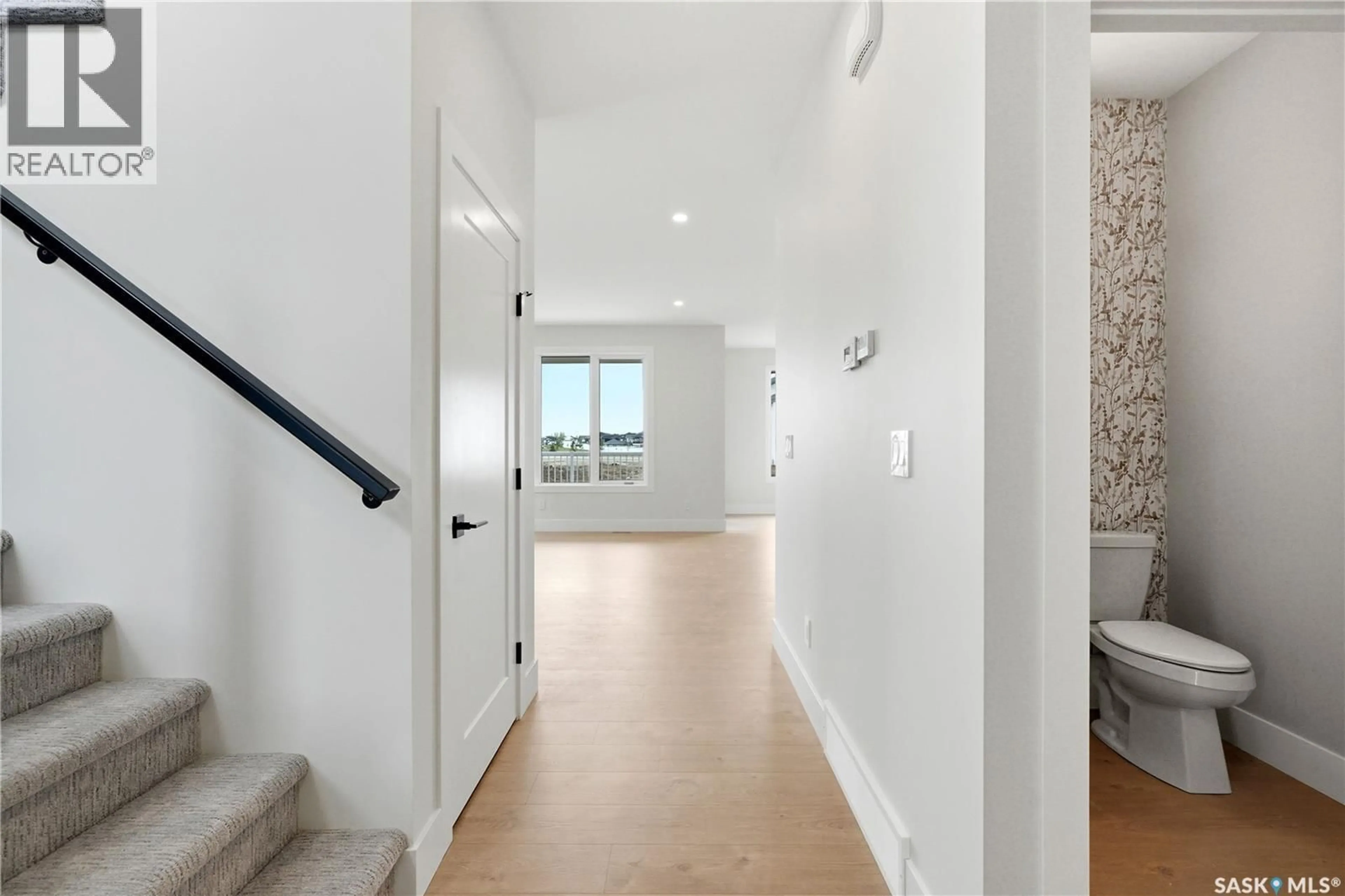 Indoor foyer for 218 VETERANS DRIVE, Warman Saskatchewan S0K0A1
