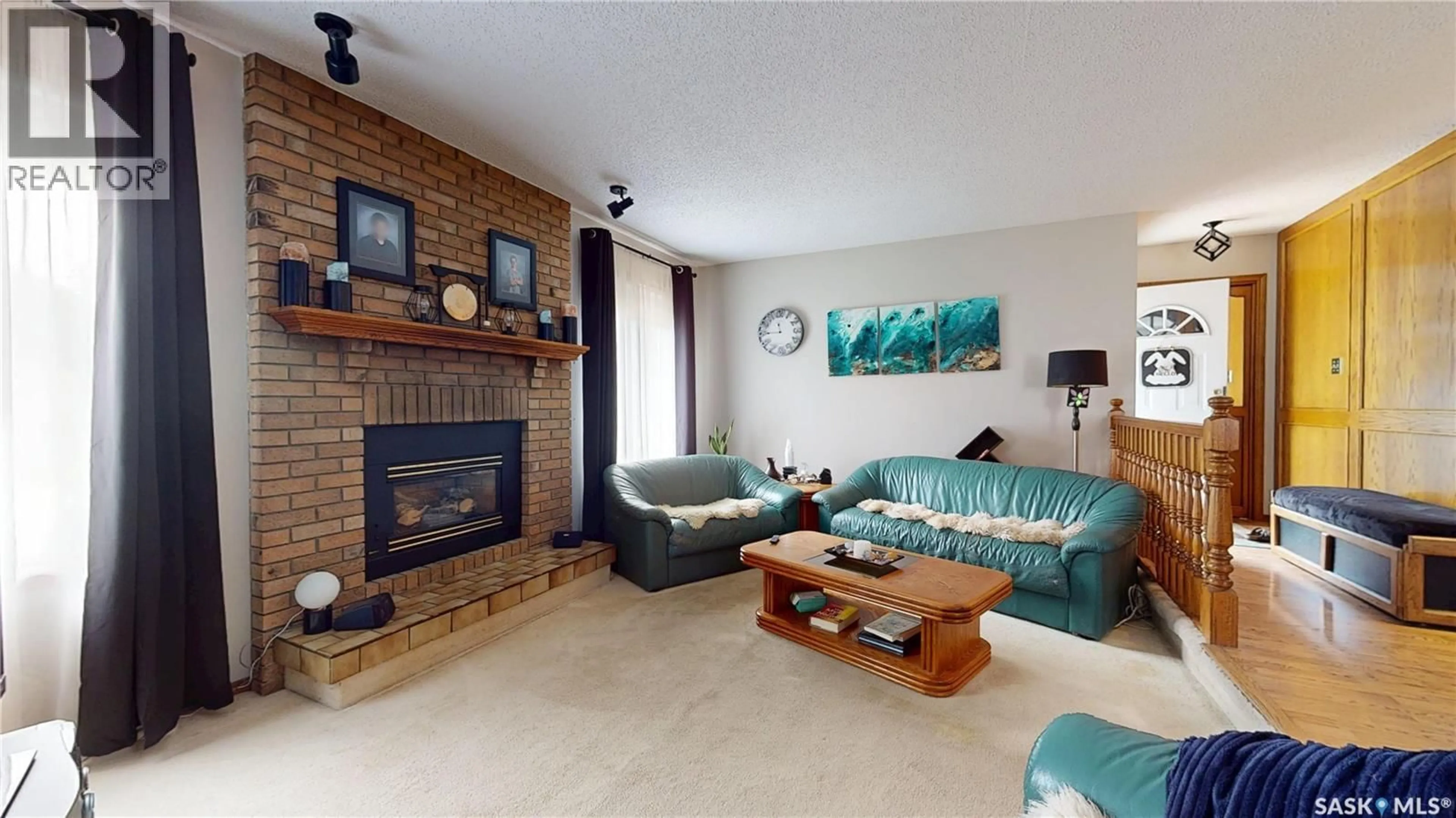 Living room with furniture, unknown for 1358 LAKEWOOD CRESCENT, Regina Saskatchewan S4X3H3