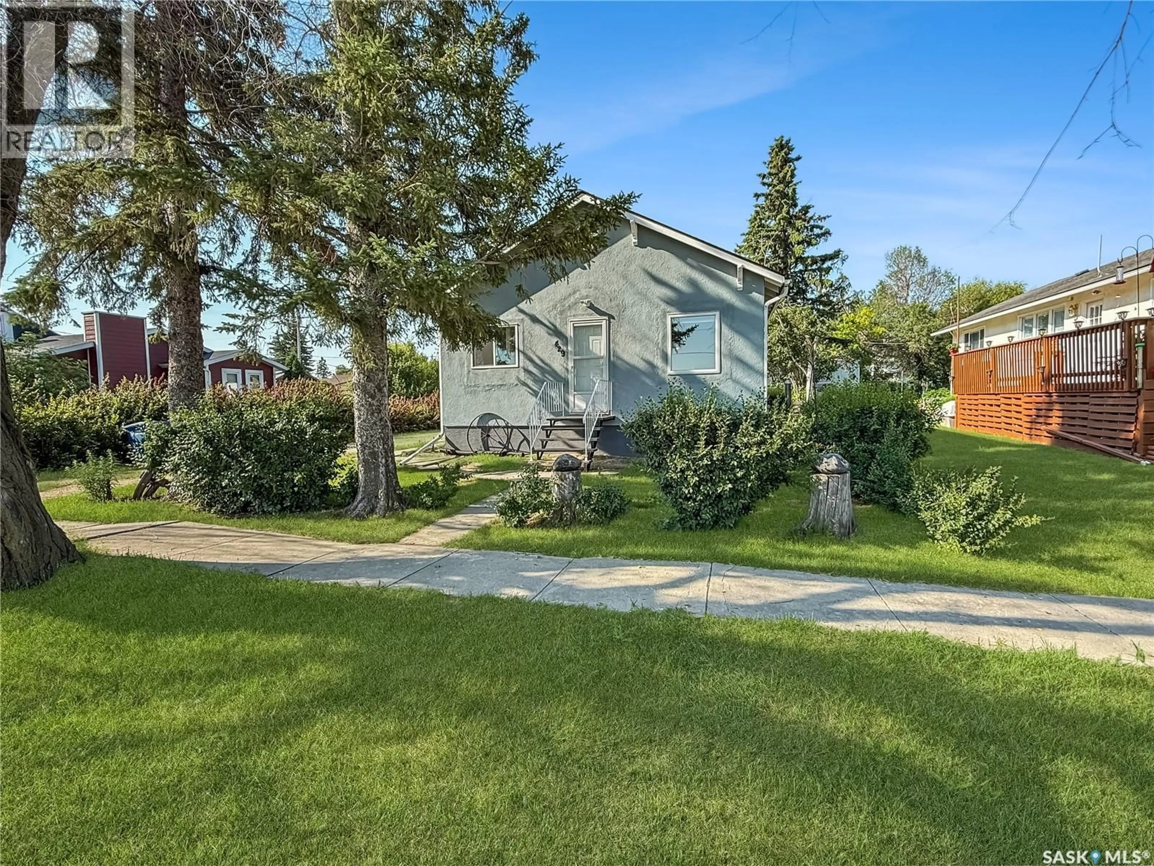 A pic from outside/outdoor area/front of a property/back of a property/a pic from drone, street for 429 SECOND STREET, Odessa Saskatchewan S0G3S0