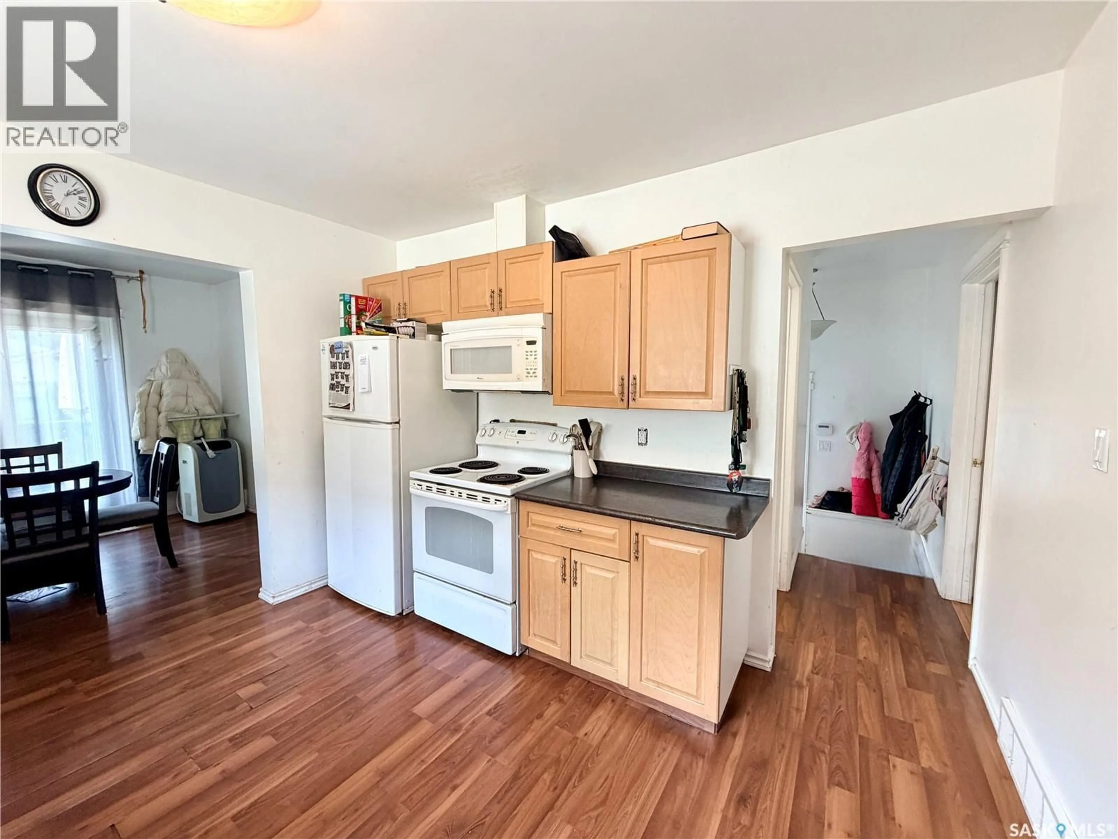 Standard kitchen, unknown for 971 109TH STREET, North Battleford Saskatchewan S9A2E1