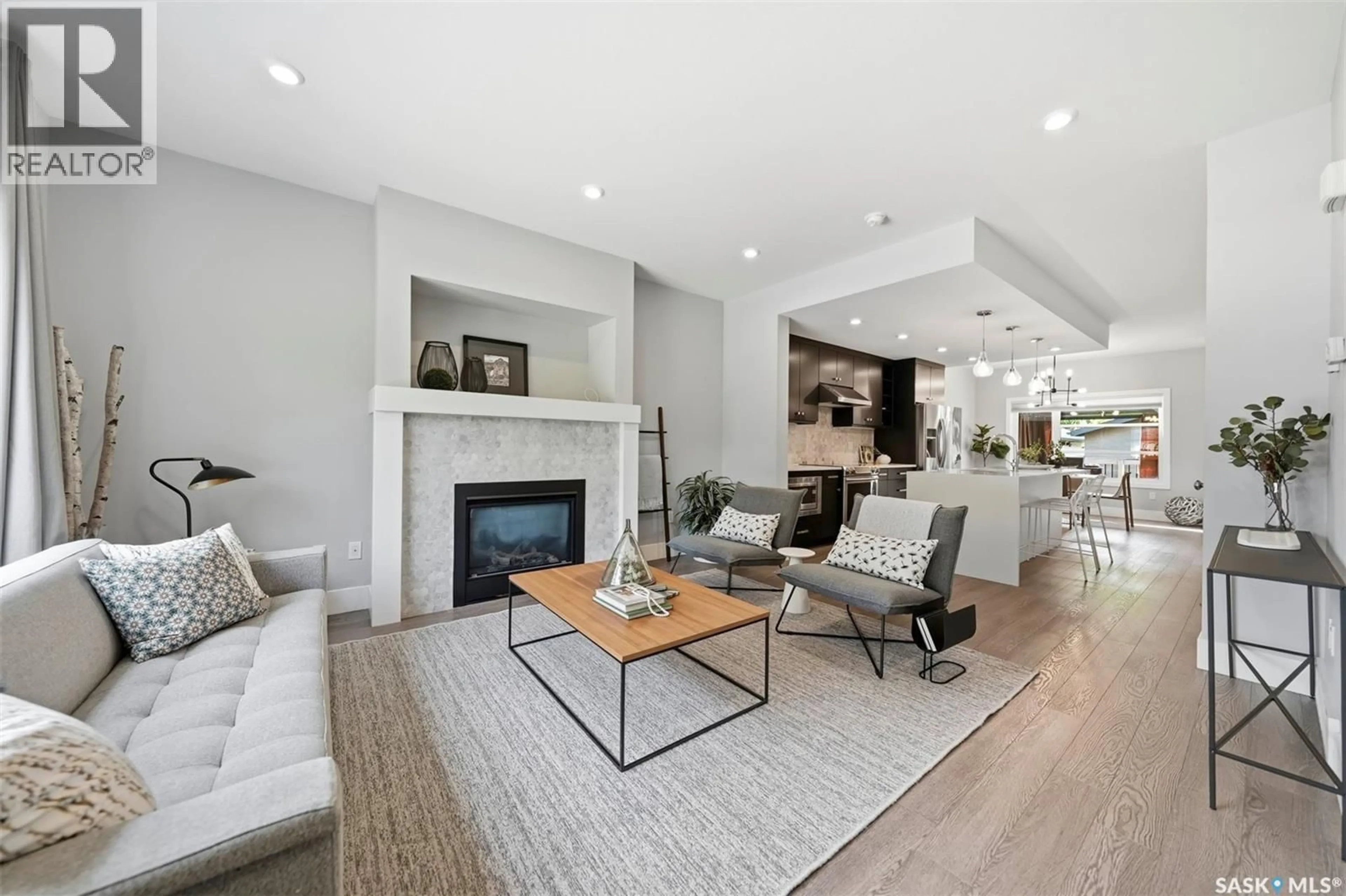 Living room with furniture, unknown for 1513 PRINCE OF WALES AVENUE, Saskatoon Saskatchewan S7K3E1