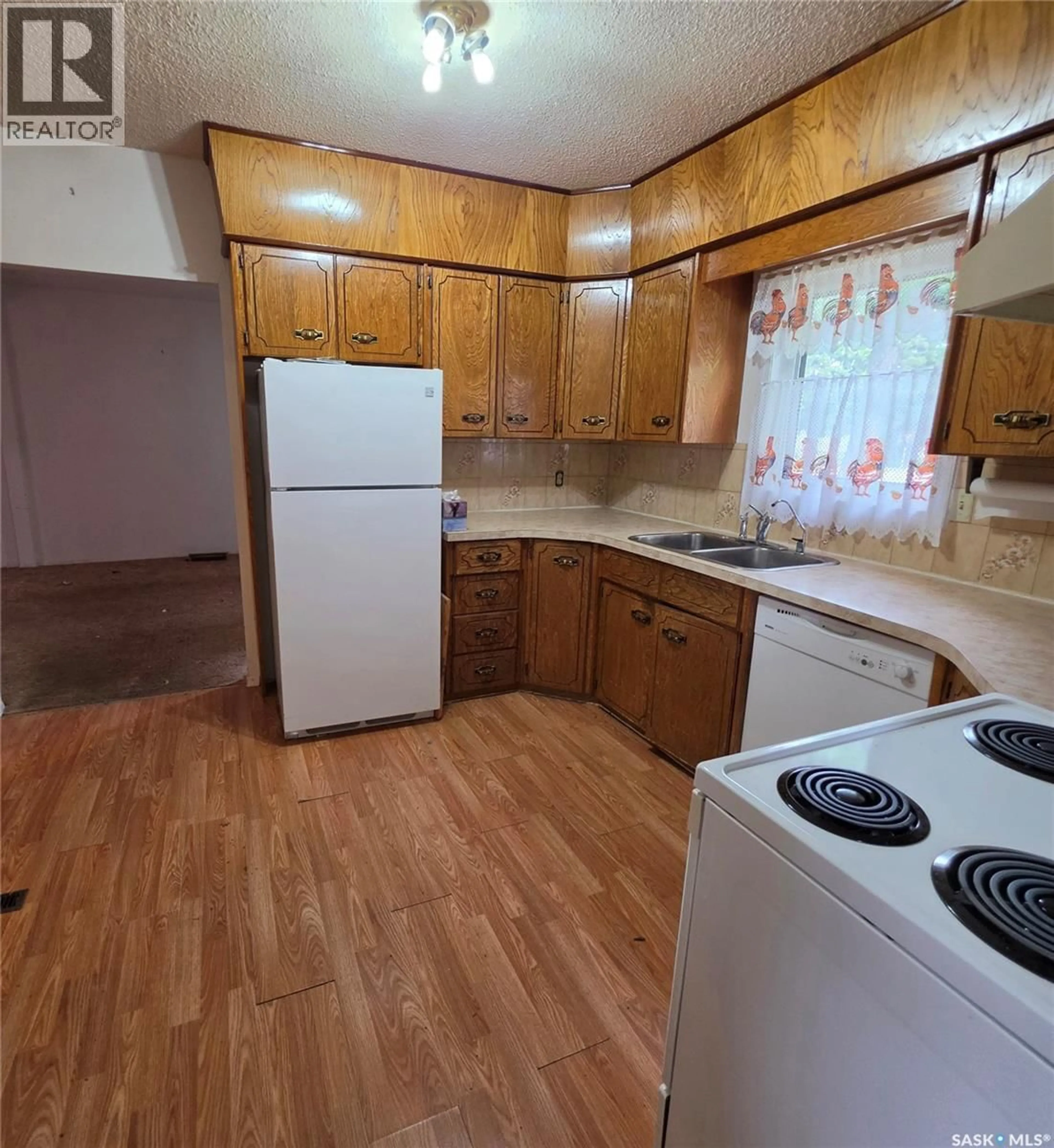 Standard kitchen, unknown for 247 2ND AVENUE, Preeceville Saskatchewan S0A3B0