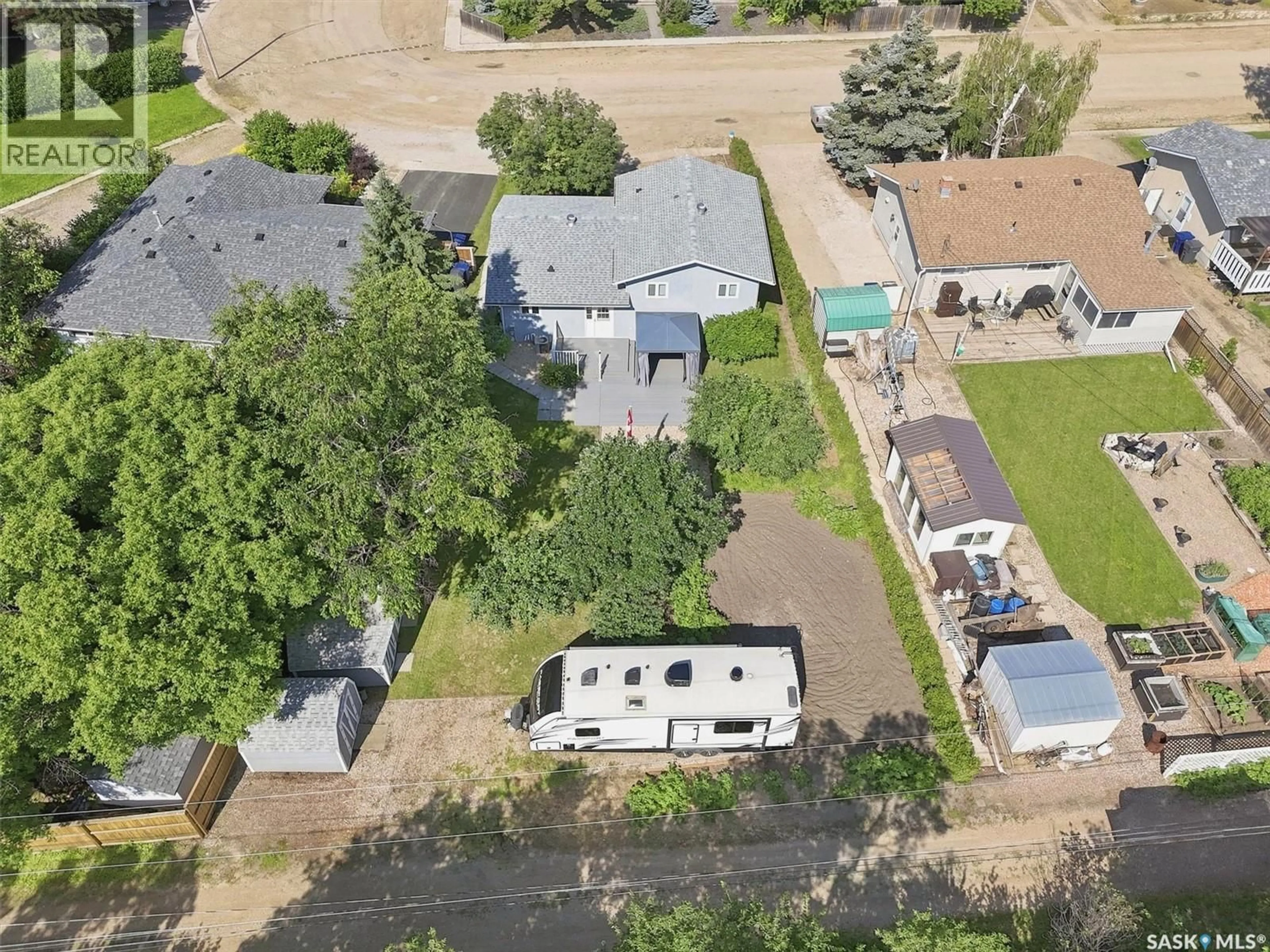 A pic from outside/outdoor area/front of a property/back of a property/a pic from drone, street for 144 SYLVITE CRESCENT, Allan Saskatchewan S0K0C0