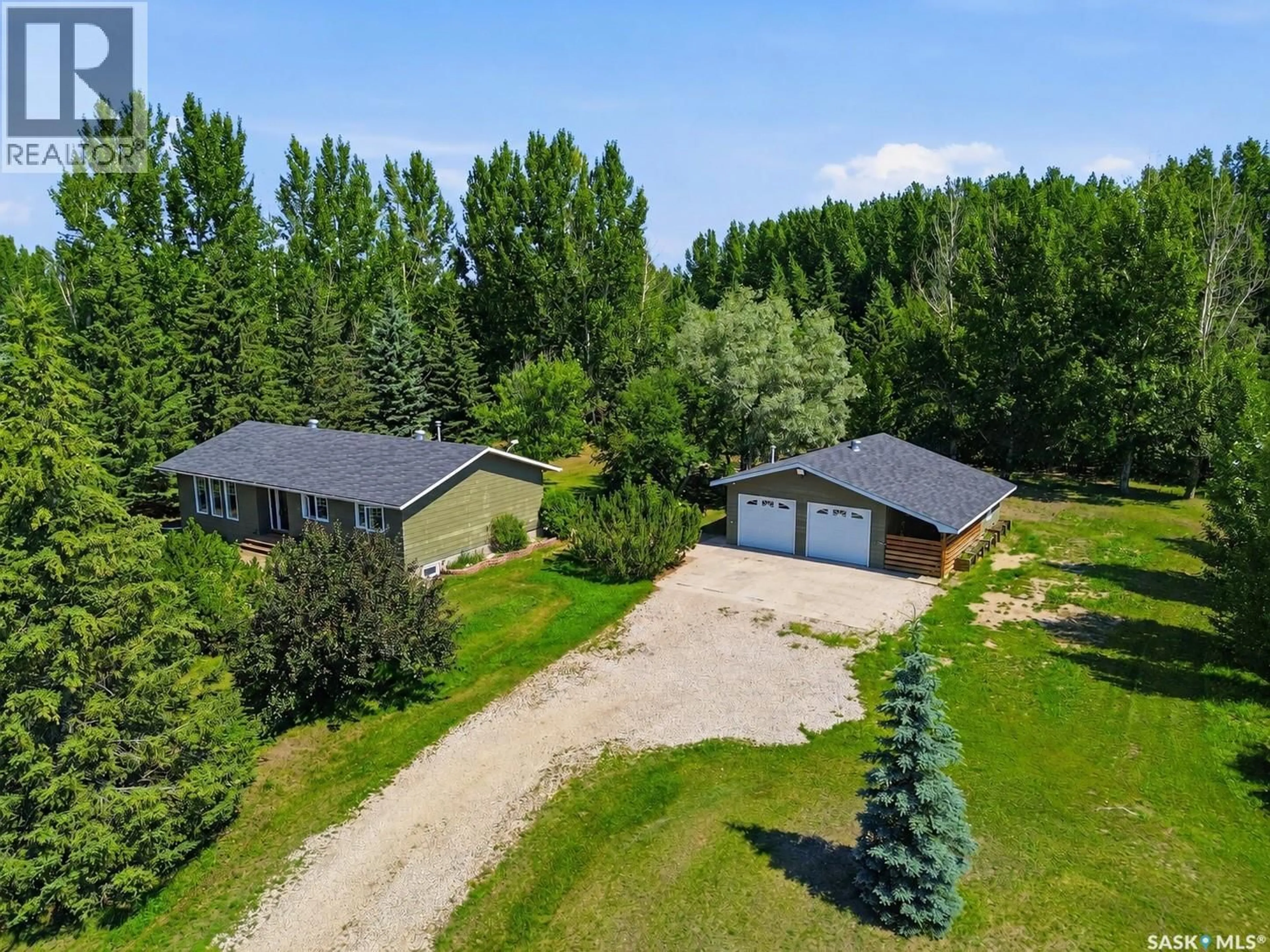 A pic from outside/outdoor area/front of a property/back of a property/a pic from drone, unknown for 43 BEAVER RIDGE ROAD, Corman Park Rm No. 344 Saskatchewan S7K2G8