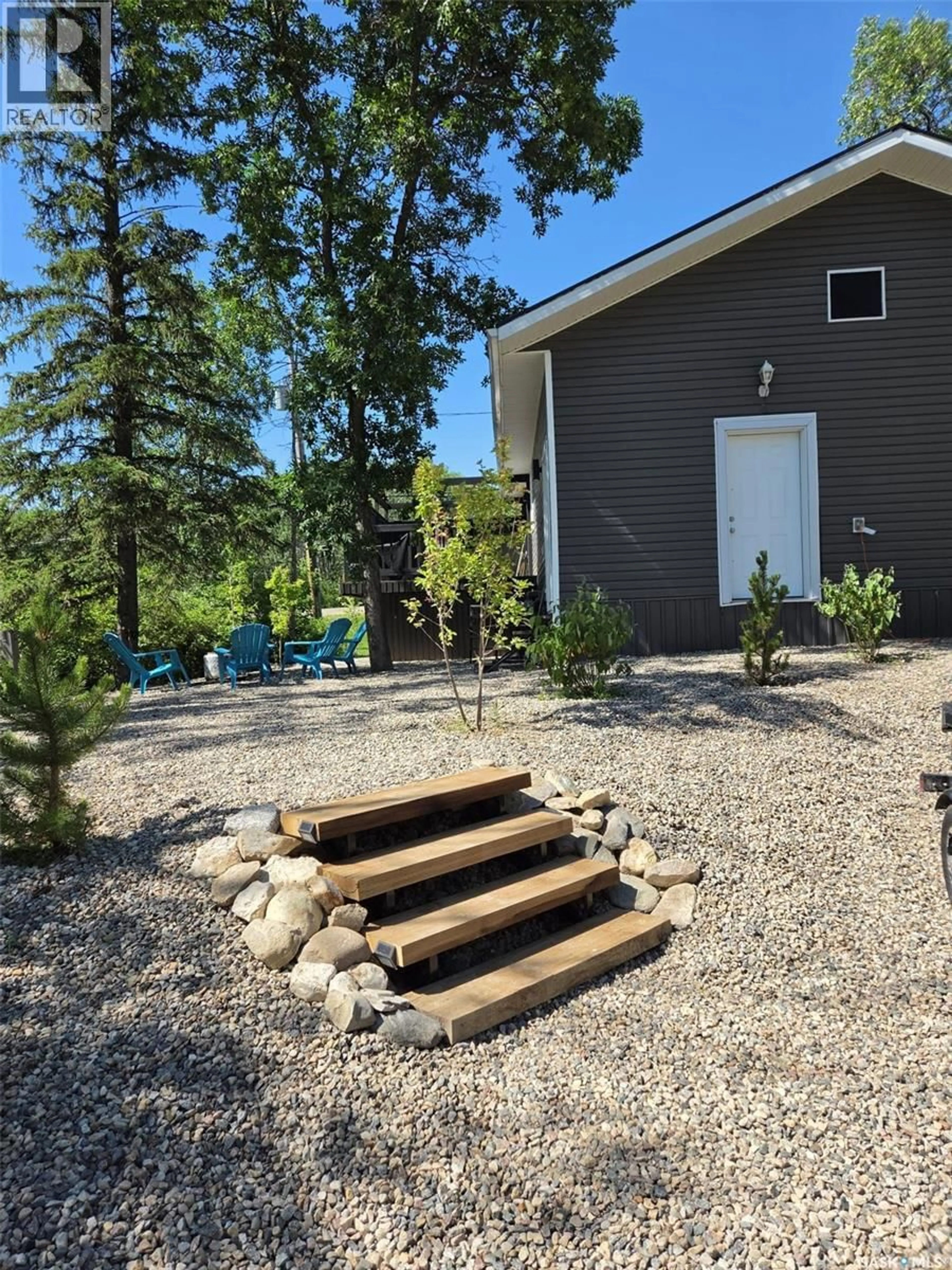 Patio, mountain view for 70 KENOSEE DRIVE, Moose Mountain Provincial Park Saskatchewan S0C2S0