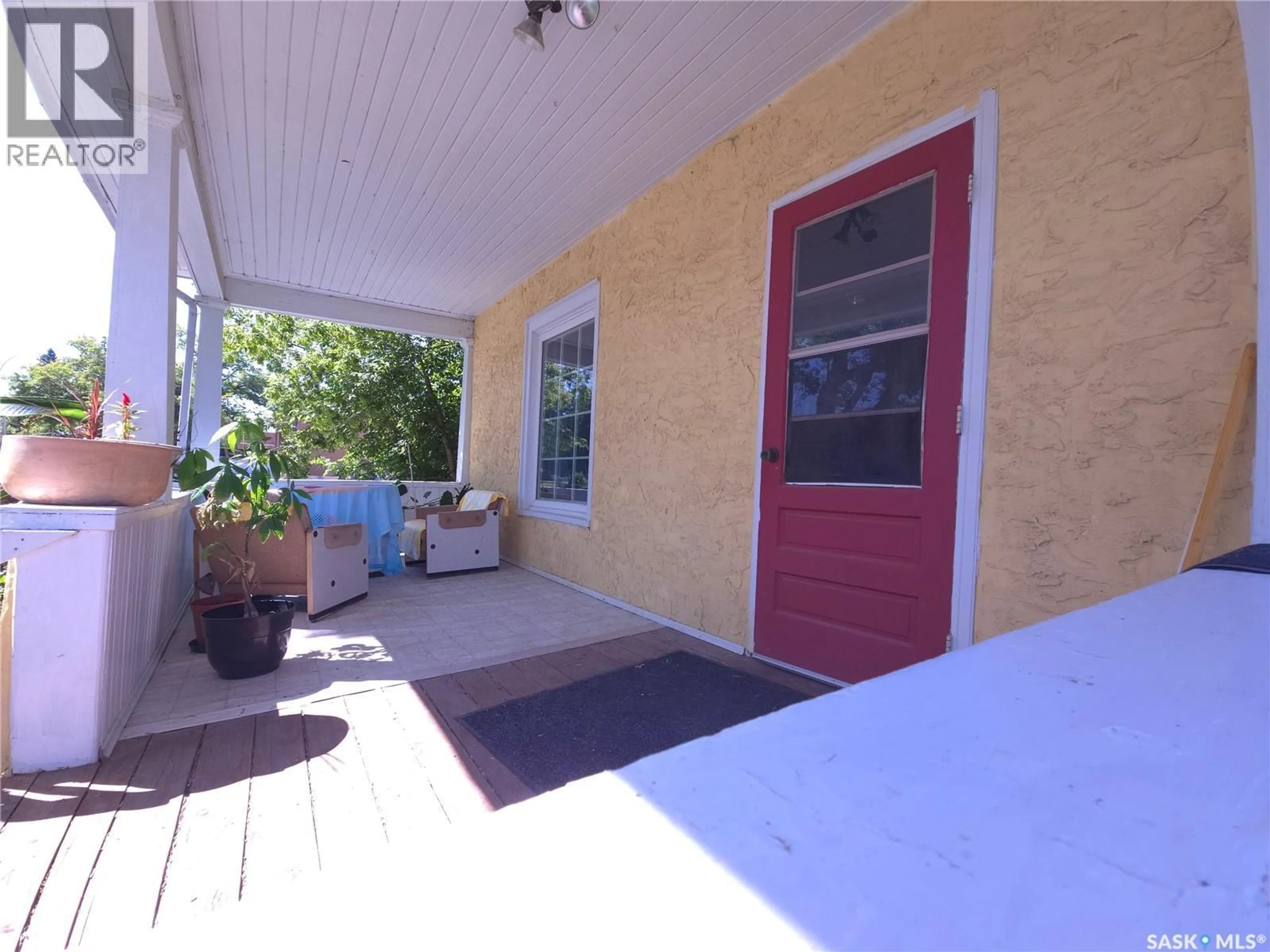 Patio, street for 36 21ST STREET, Prince Albert Saskatchewan S6V1L8