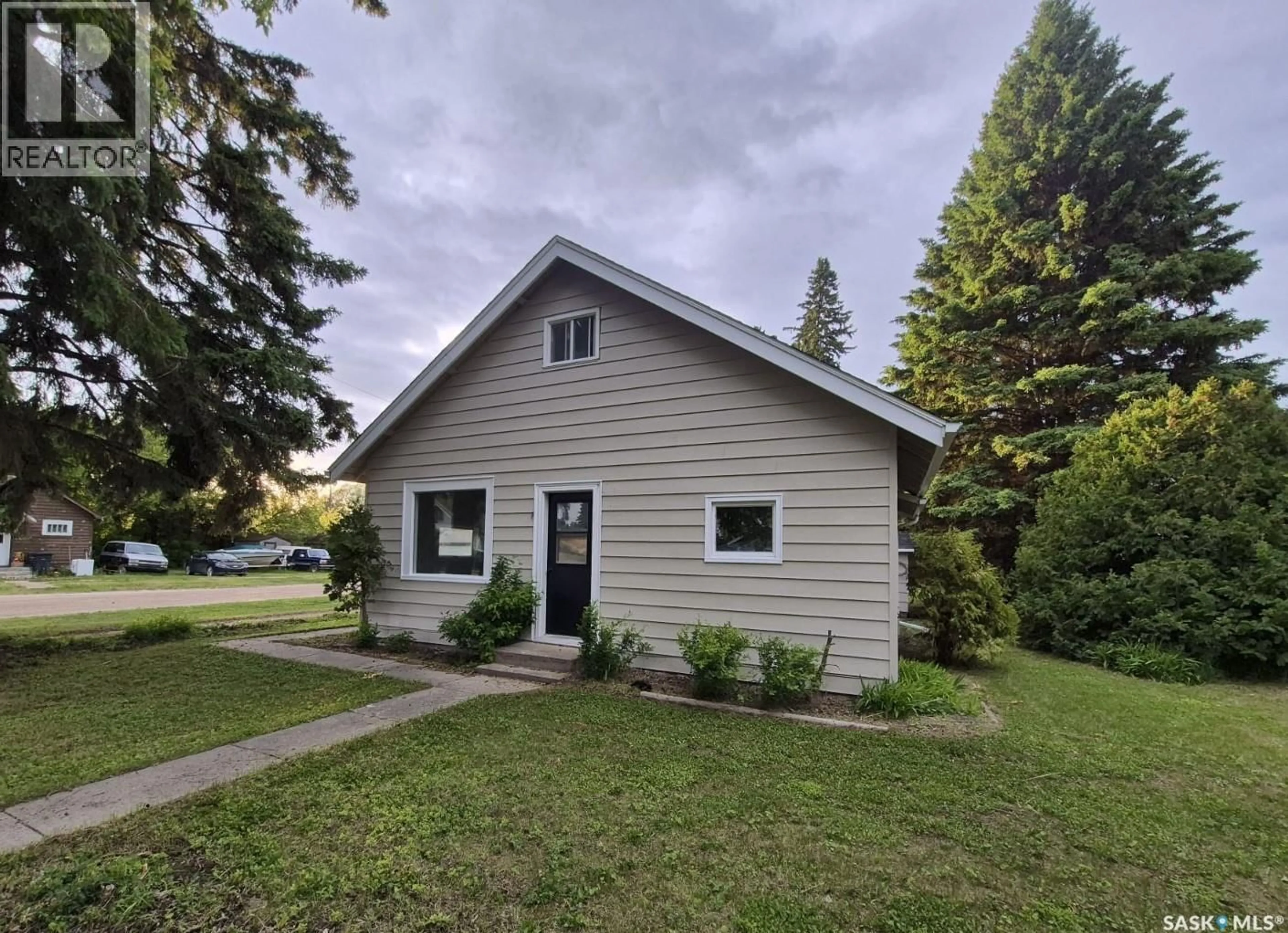 A pic from outside/outdoor area/front of a property/back of a property/a pic from drone, street for 310 MAIN STREET, White Fox Saskatchewan S0J3B0