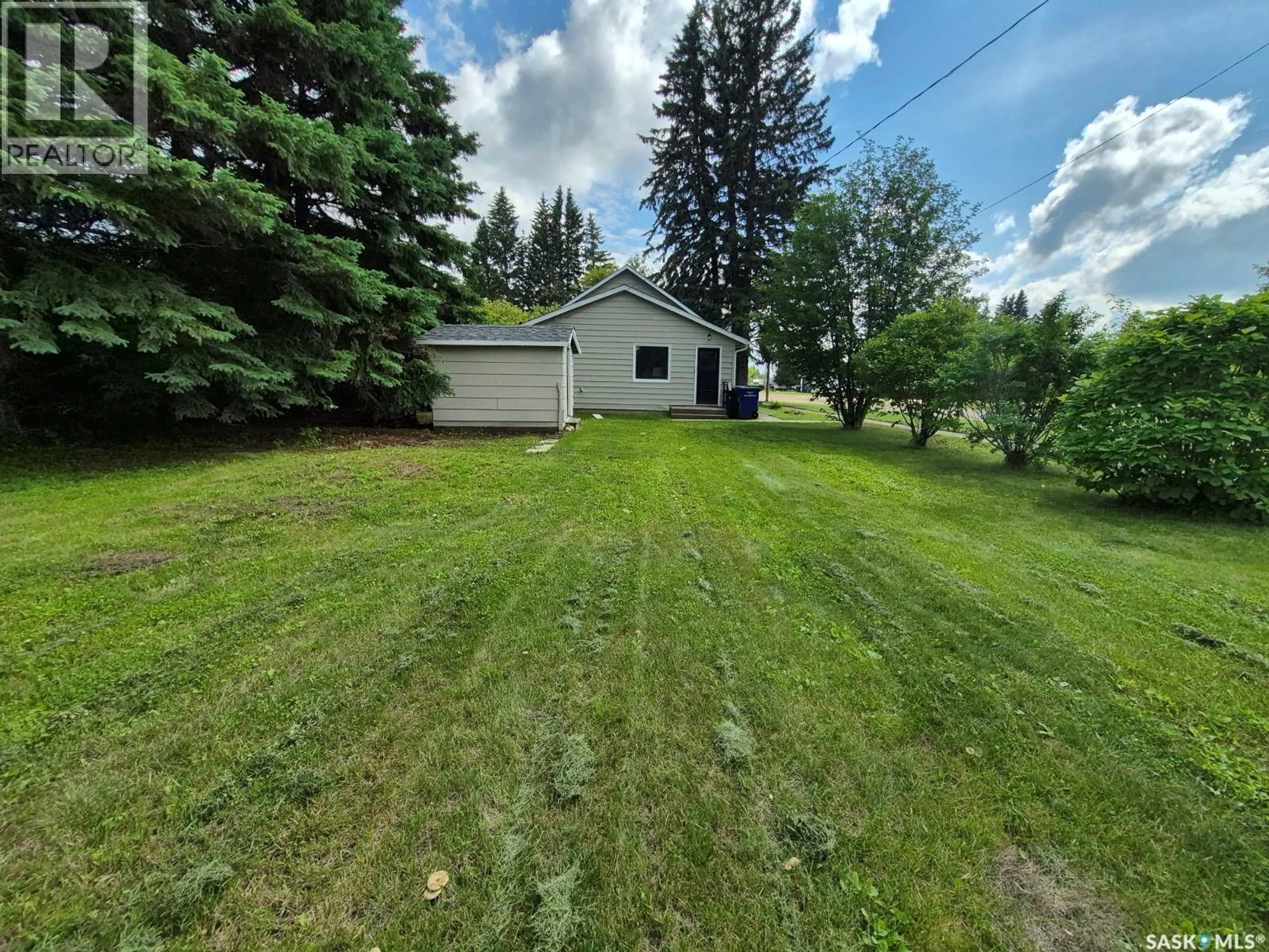 A pic from outside/outdoor area/front of a property/back of a property/a pic from drone, unknown for 310 MAIN STREET, White Fox Saskatchewan S0J3B0