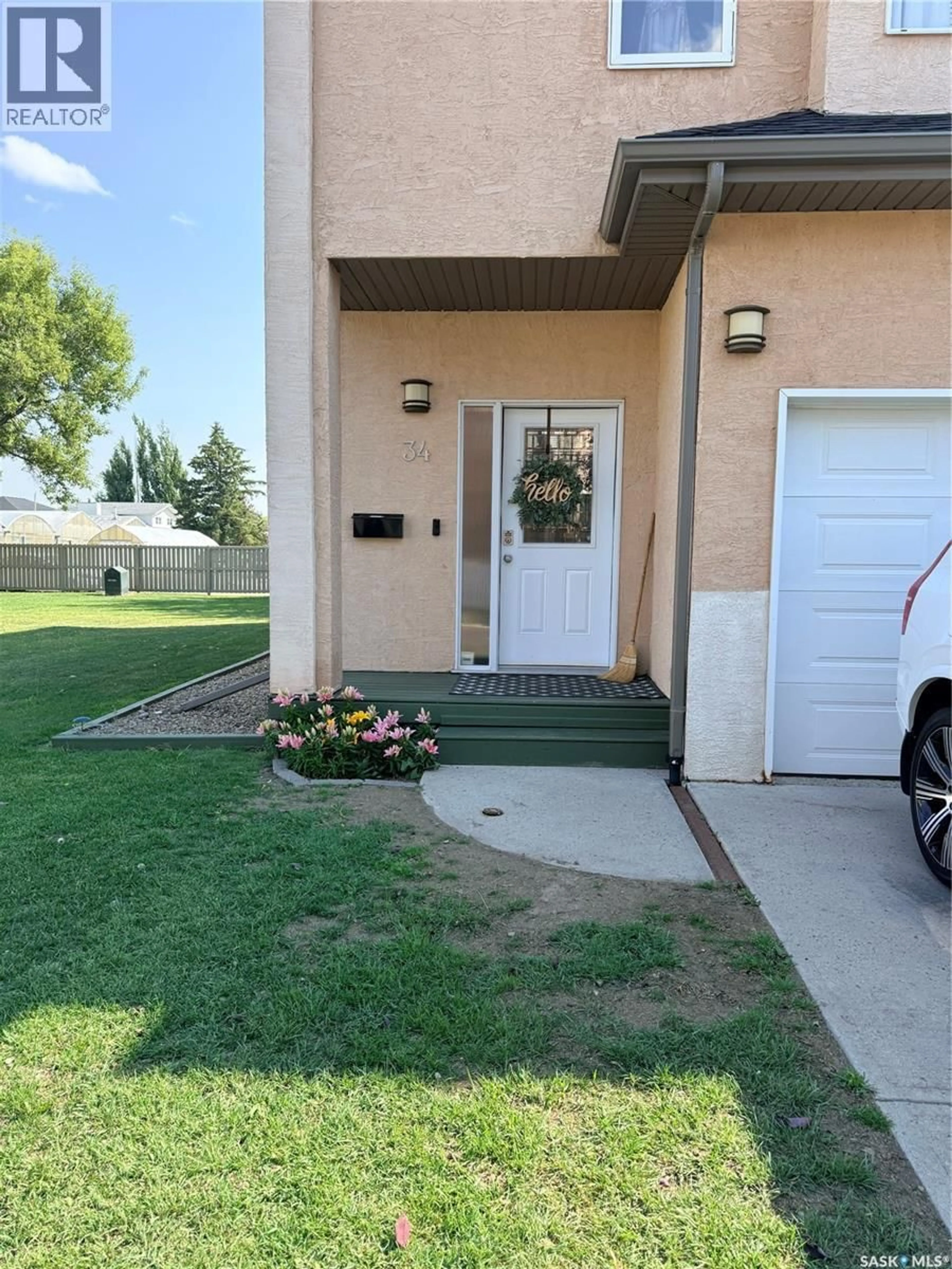 Unknown for 34 MCINTOSH STREET E, Swift Current Saskatchewan S9H1H7