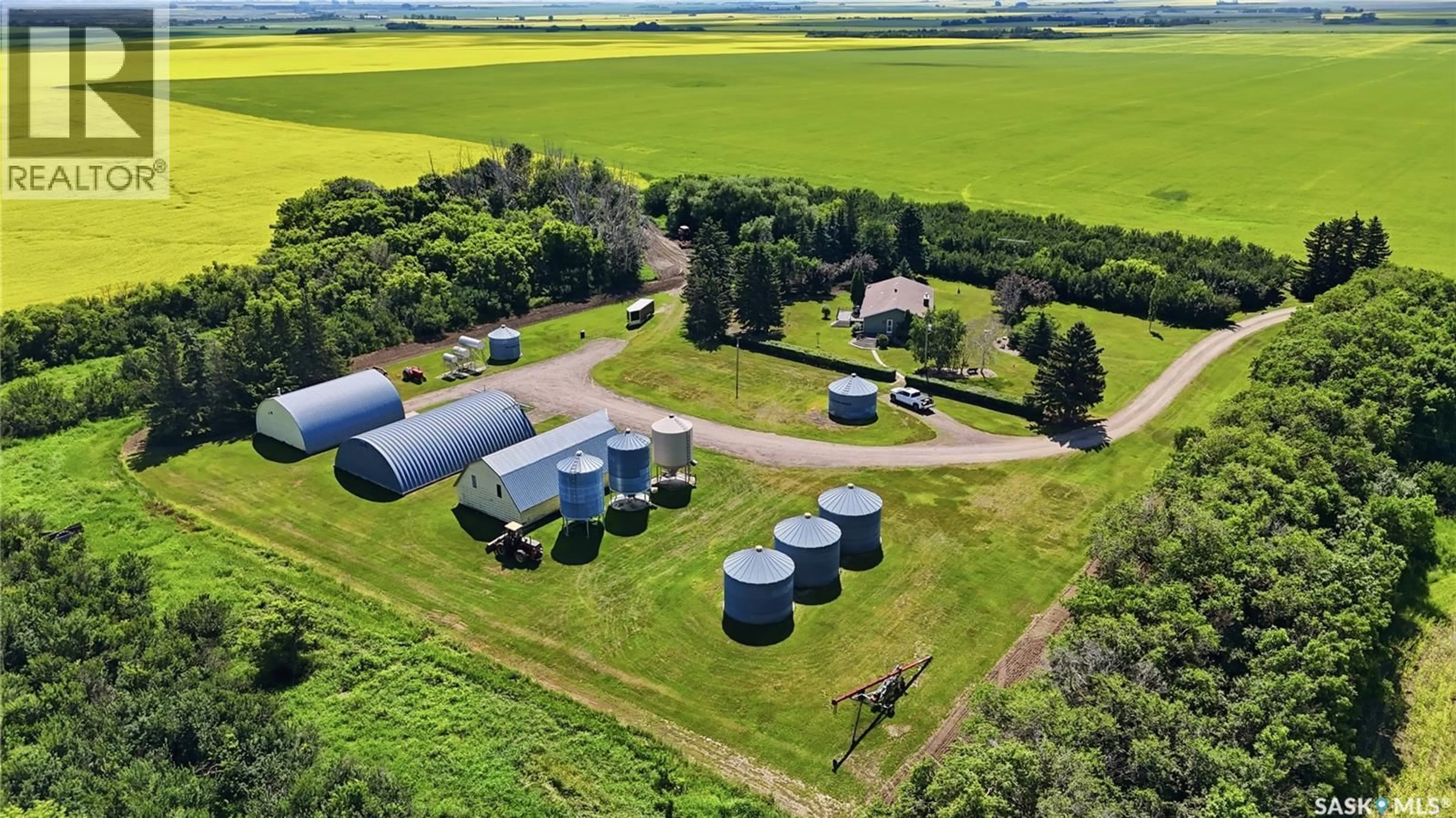 A pic from outside/outdoor area/front of a property/back of a property/a pic from drone, unknown for DONAHUE ACREAGE, Perdue Rm No. 346 Saskatchewan S0K3C0